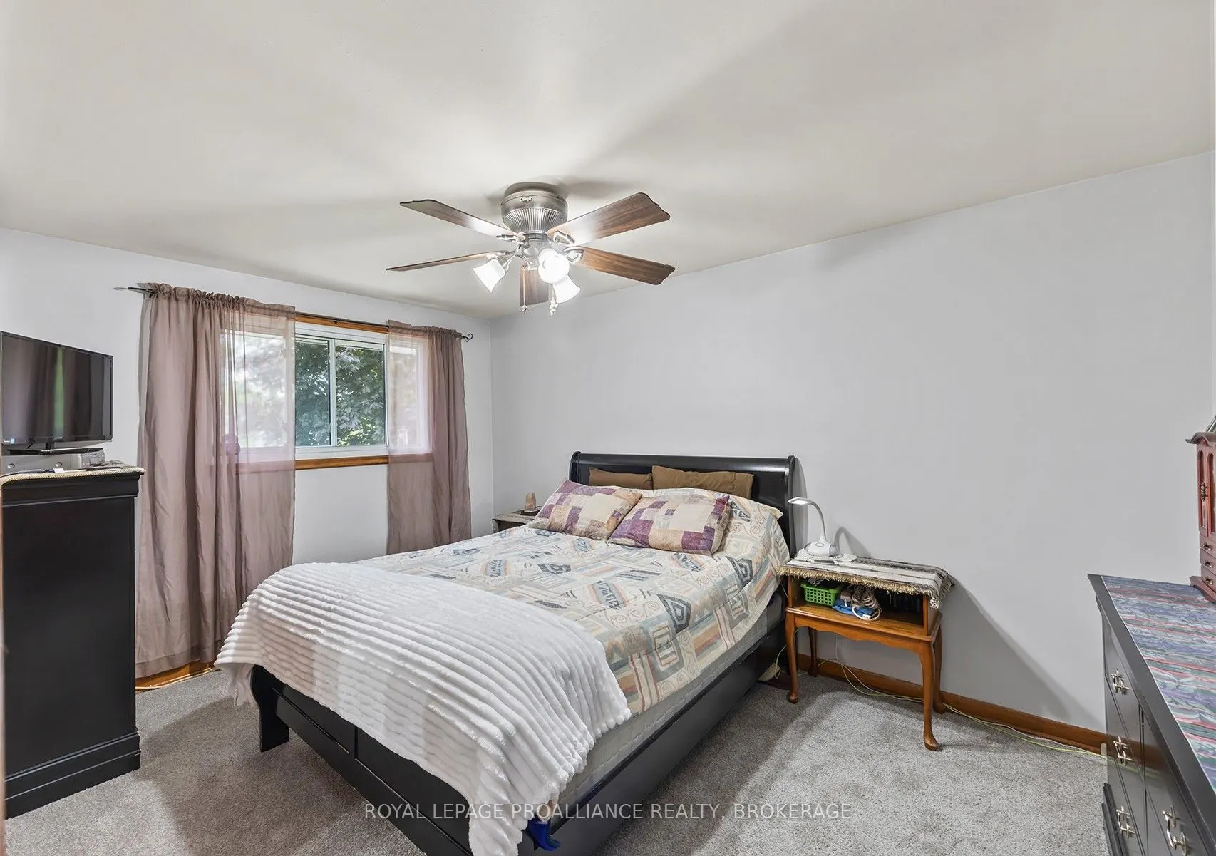 50 Morden Crescent