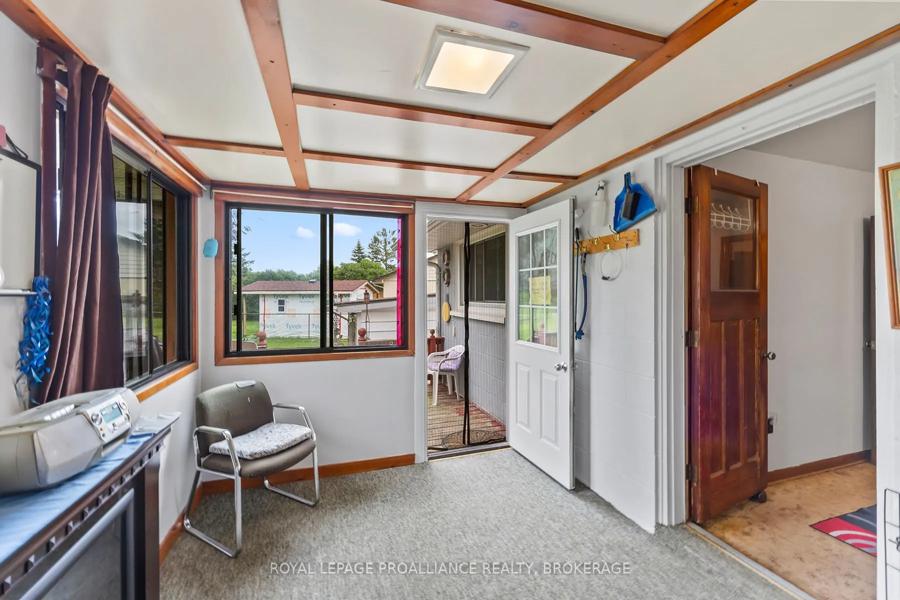 50 Morden Crescent