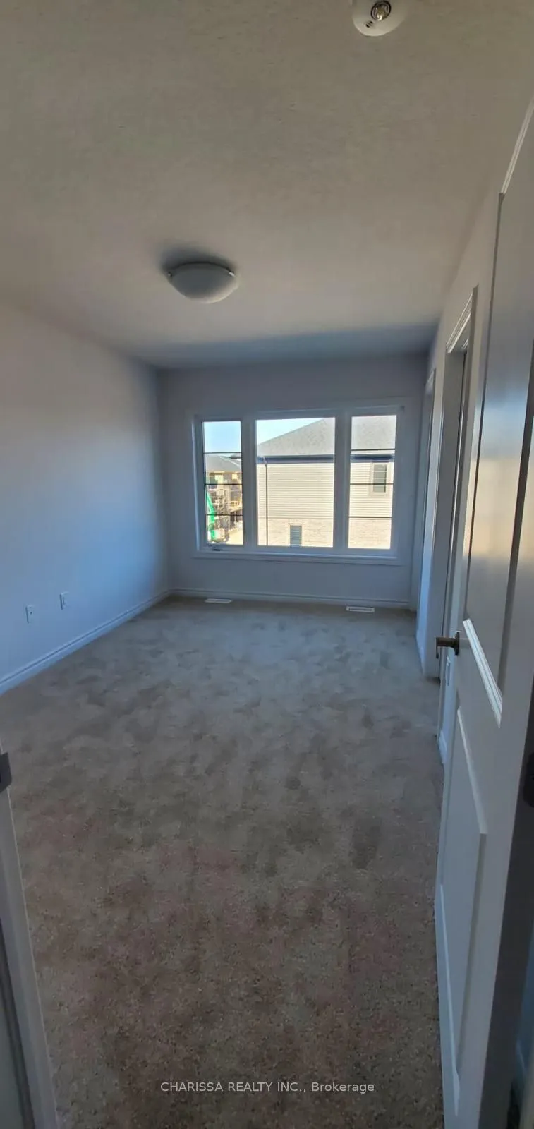 61 Soho Street, #48