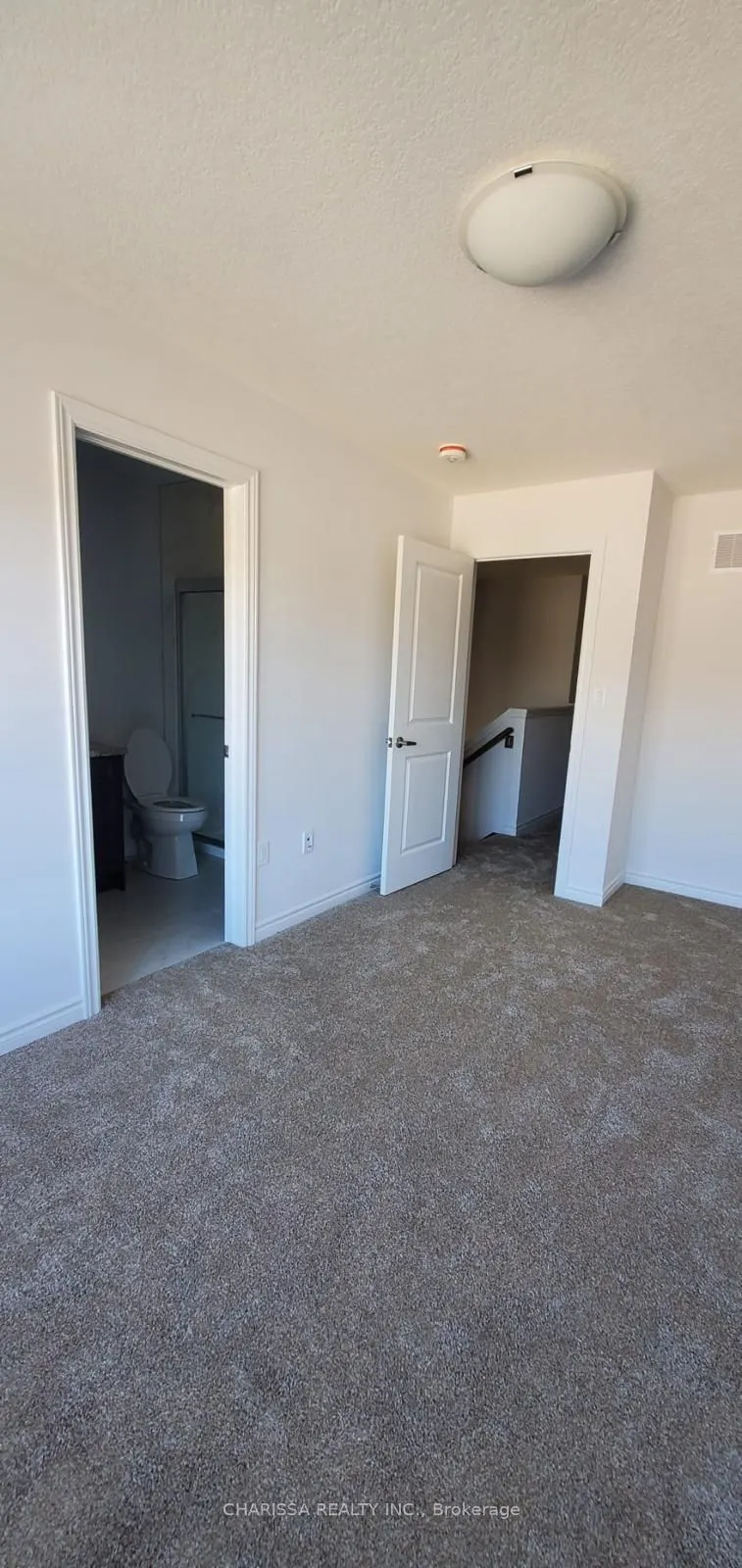 61 Soho Street, #48
