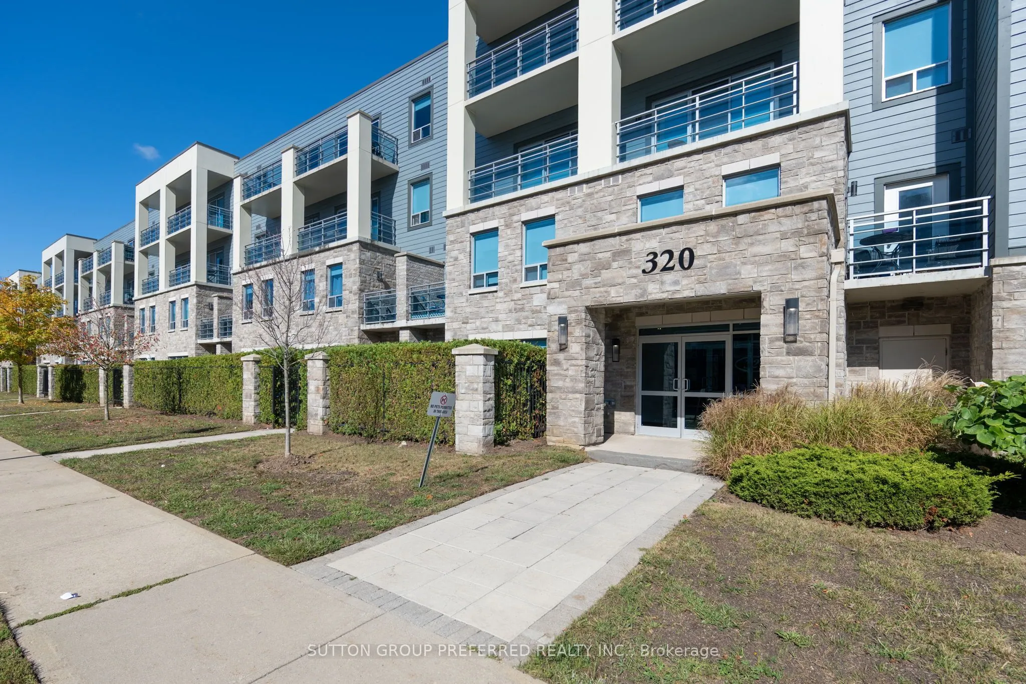 320 Sugarcreek Trail, #27