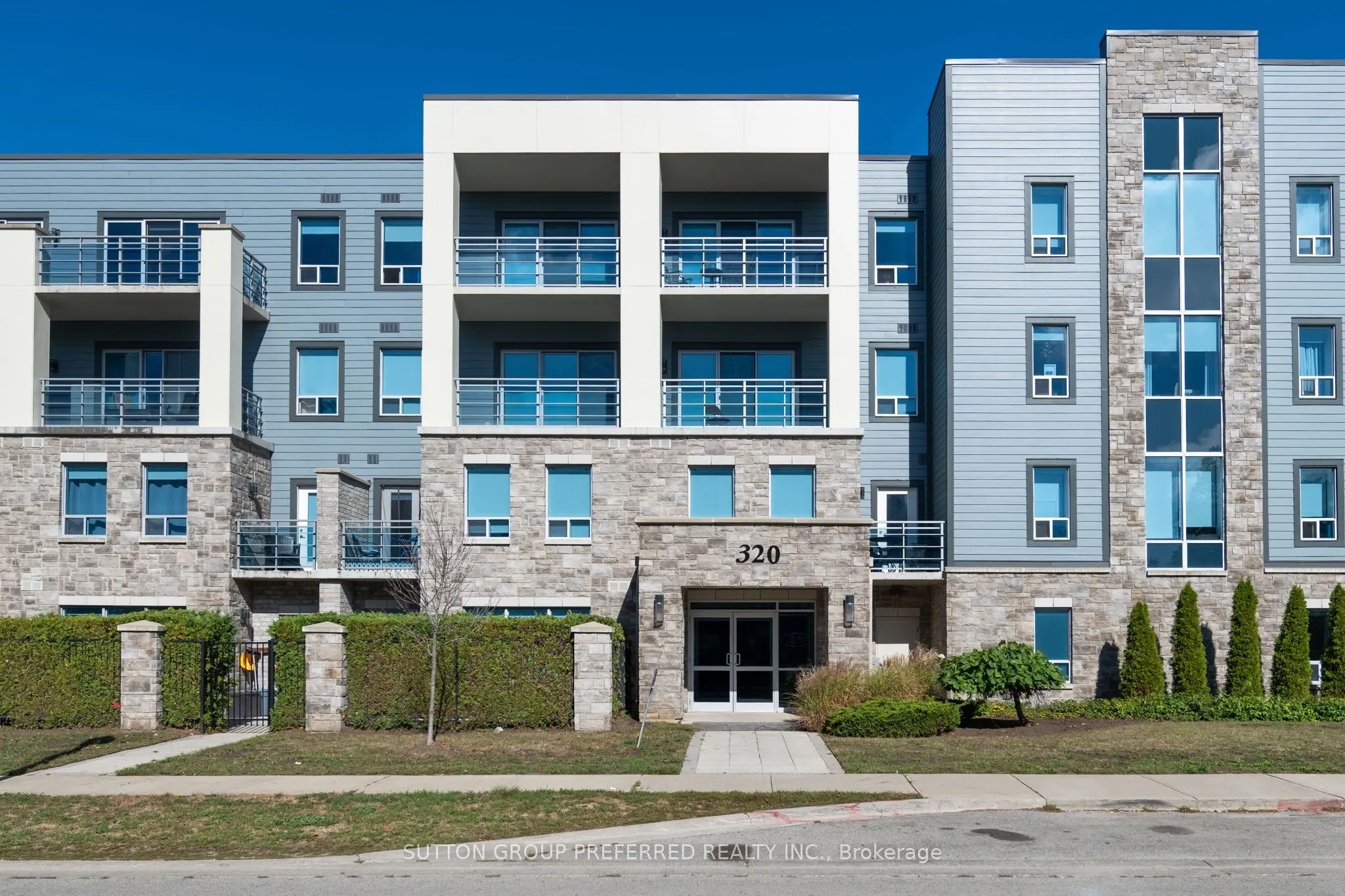 320 Sugarcreek Trail, #27