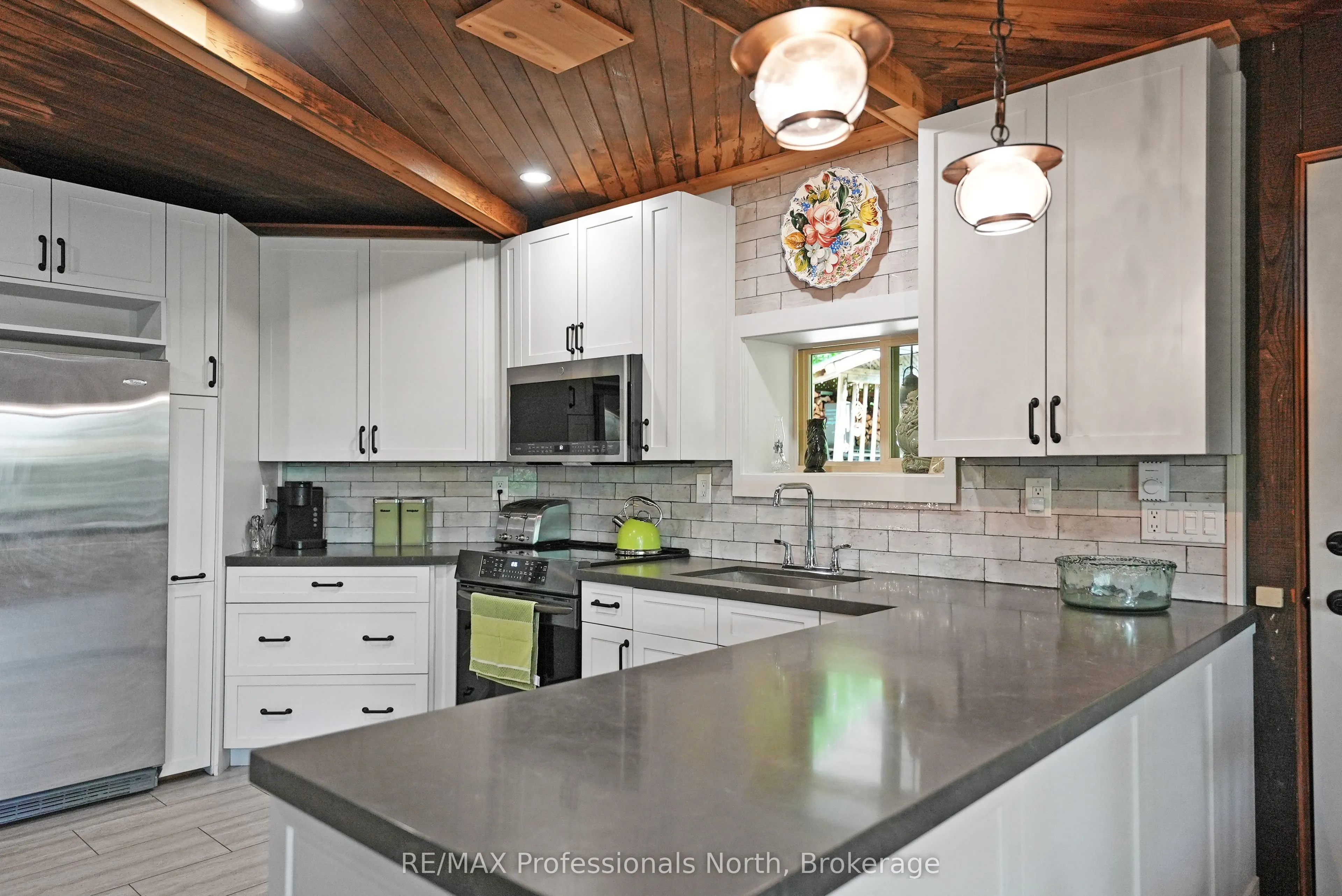 1511 Wenona Lake Road