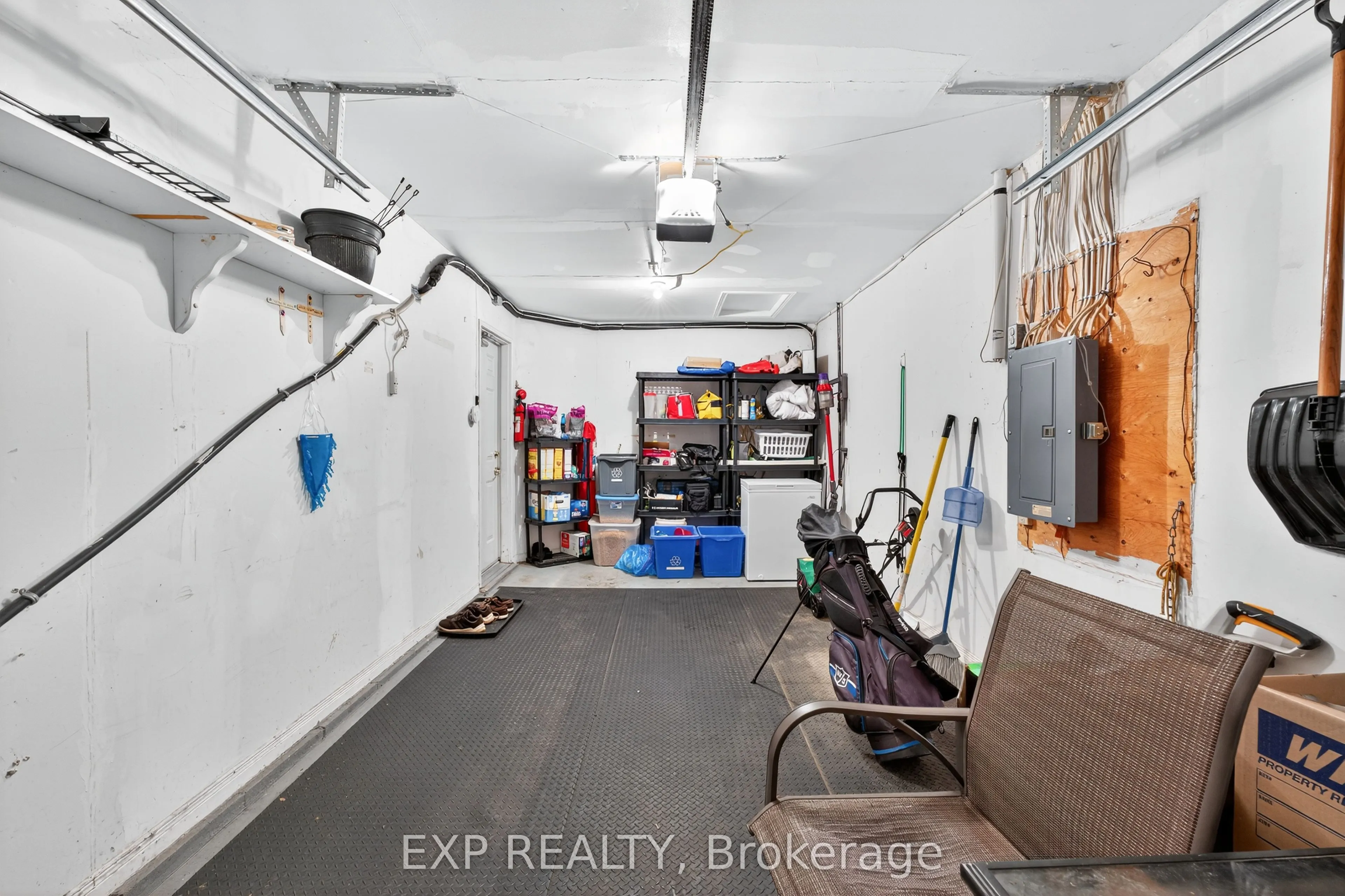 1045 Springfield Drive