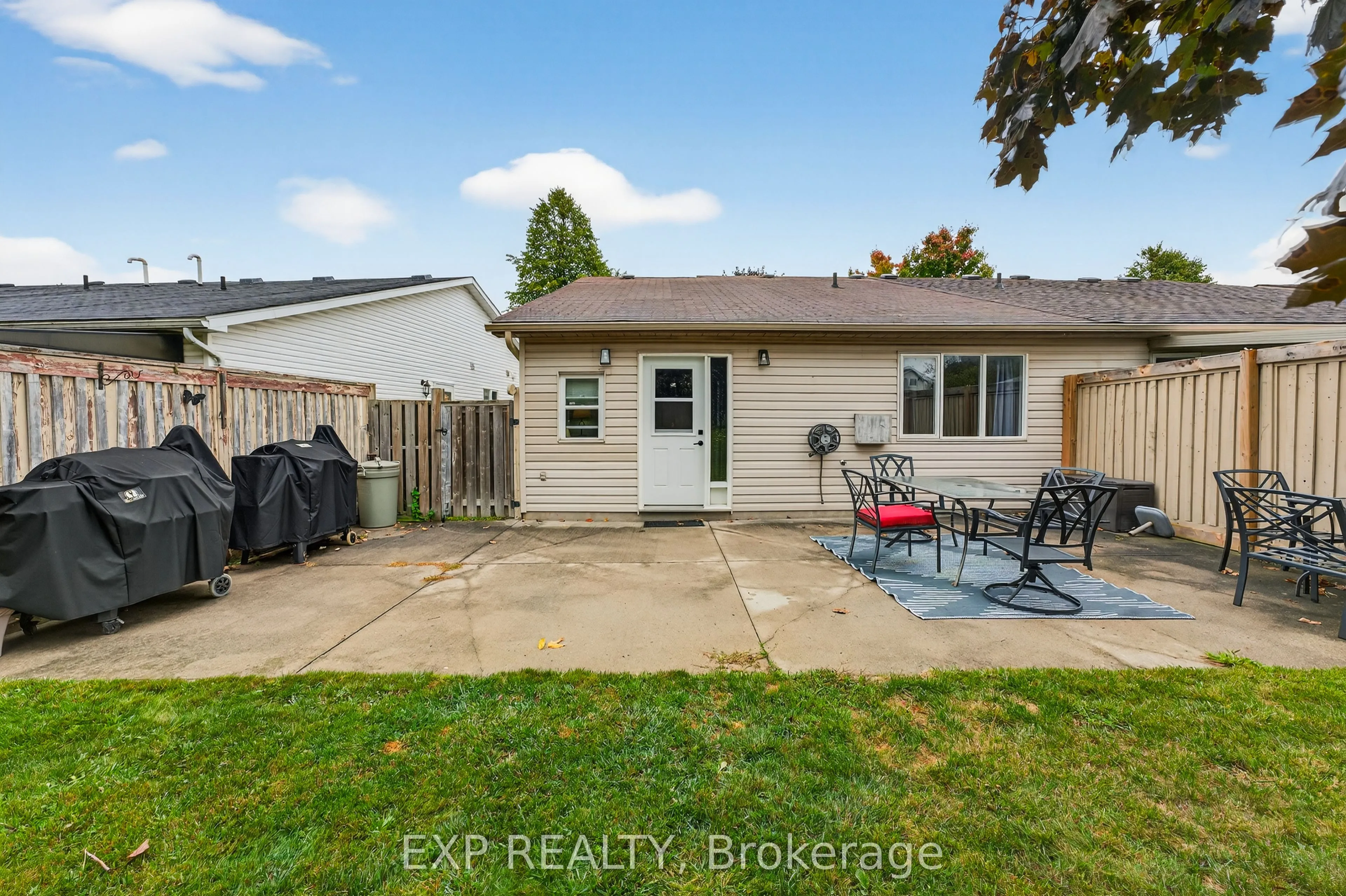 1045 Springfield Drive
