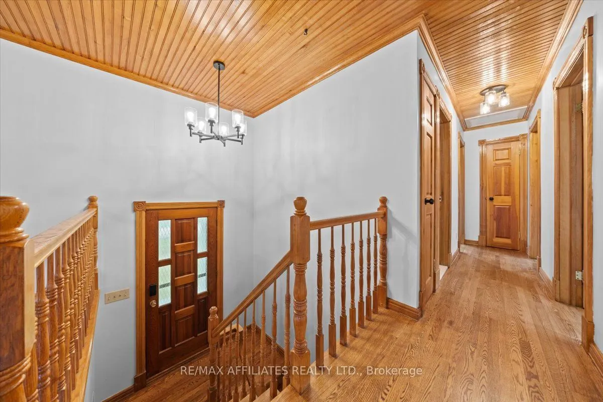 565 Vinette Road