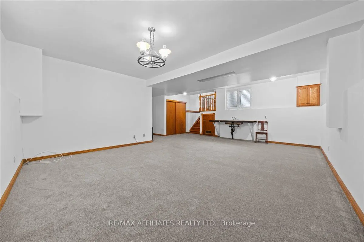 565 Vinette Road