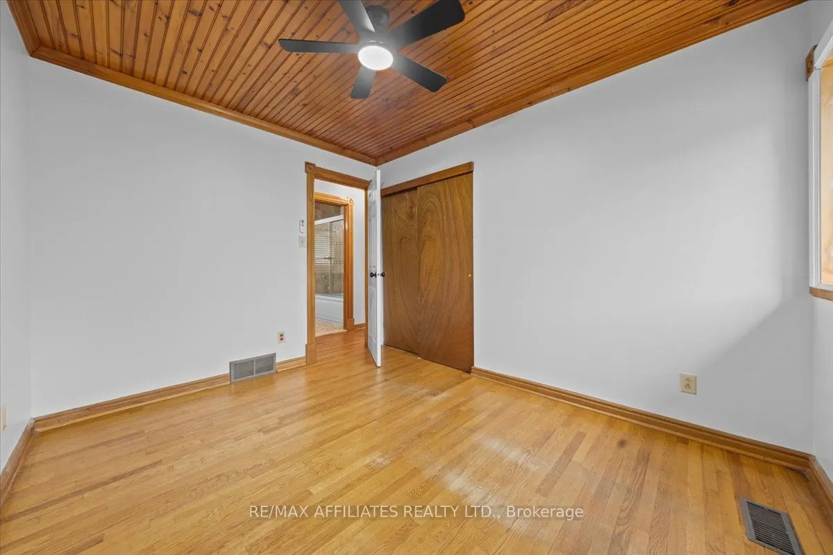565 Vinette Road