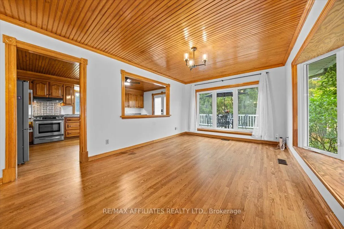 565 Vinette Road