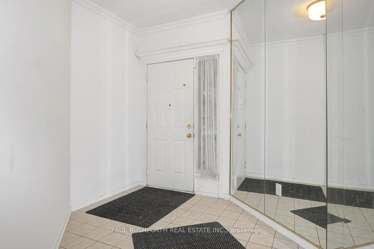 112 Robson Court, #9