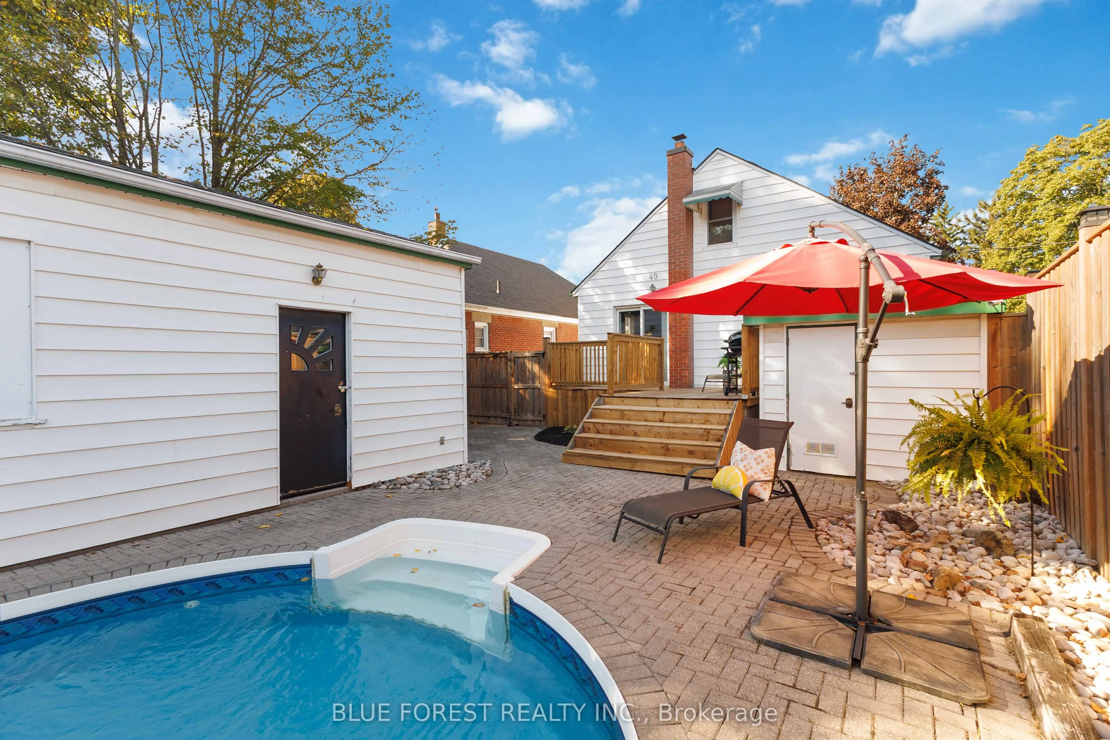 49 Raywood Avenue