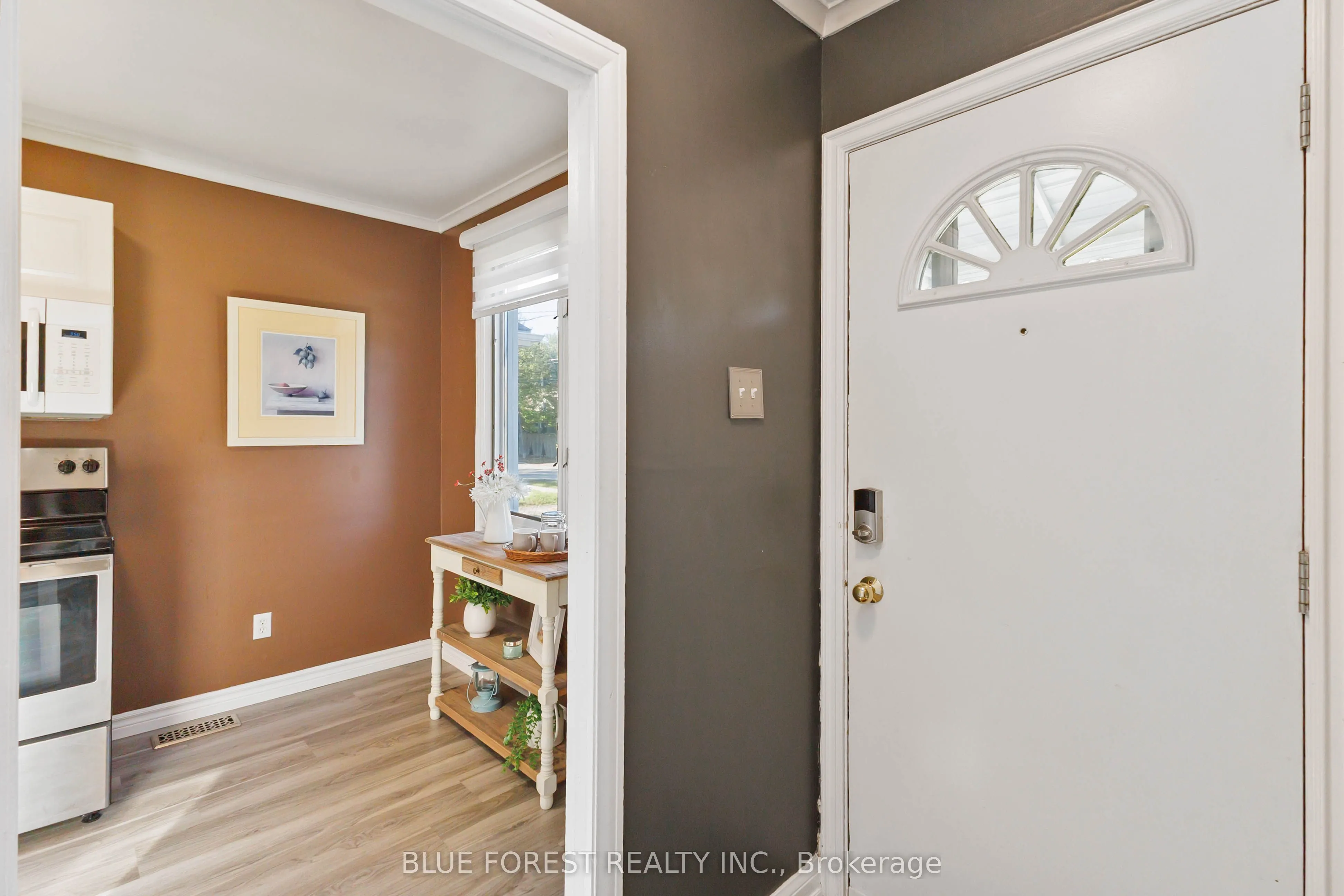 49 Raywood Avenue