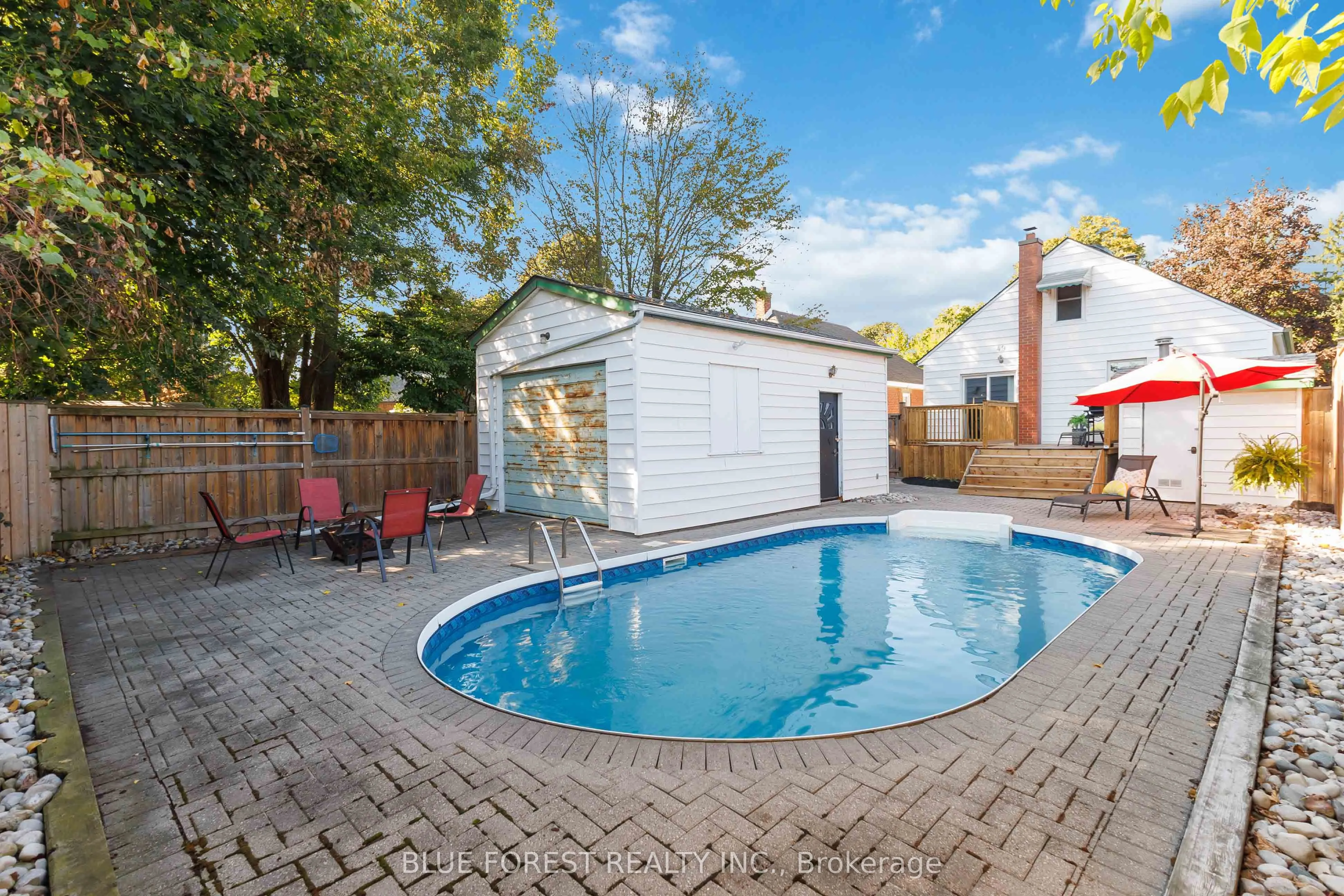 49 Raywood Avenue