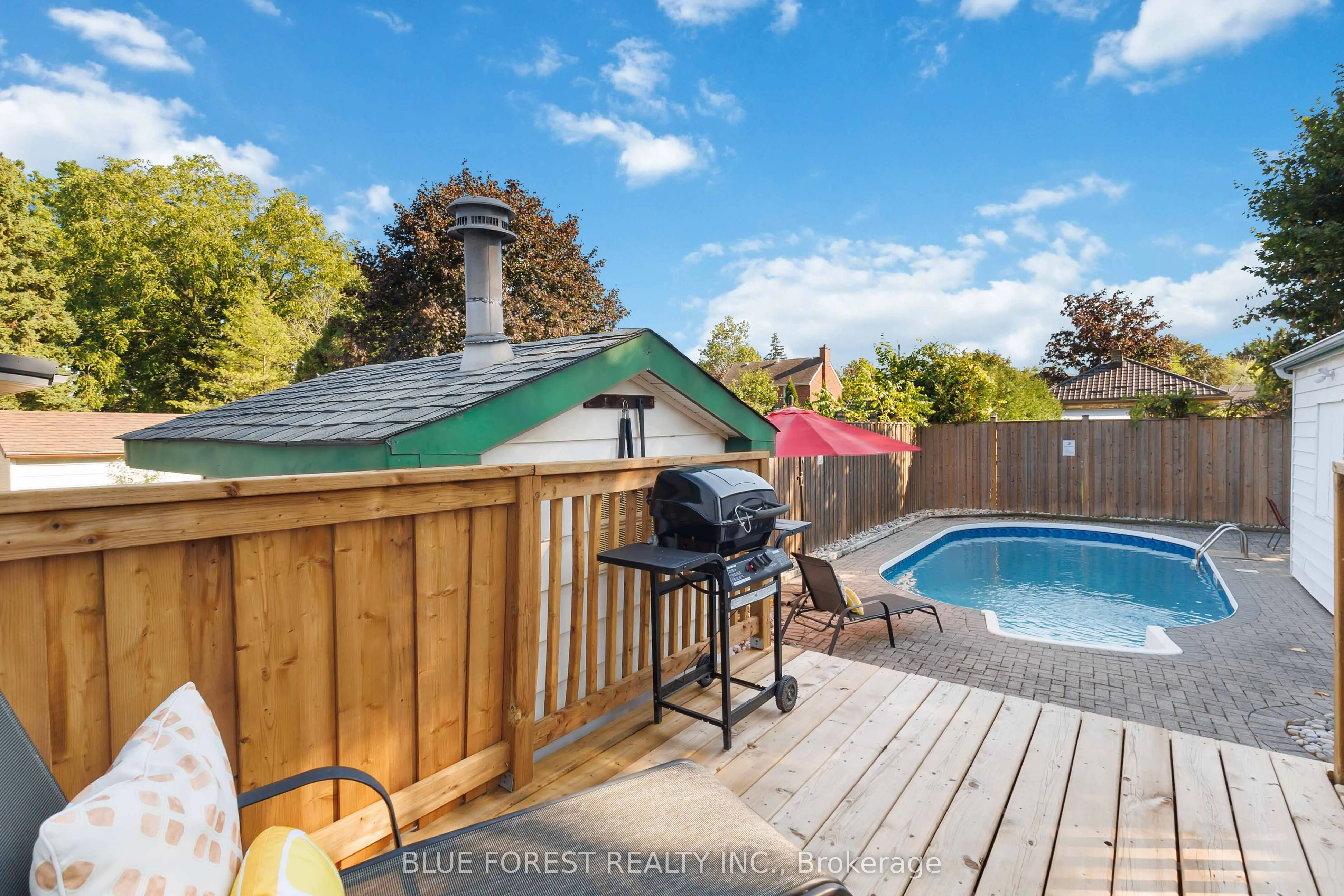 49 Raywood Avenue