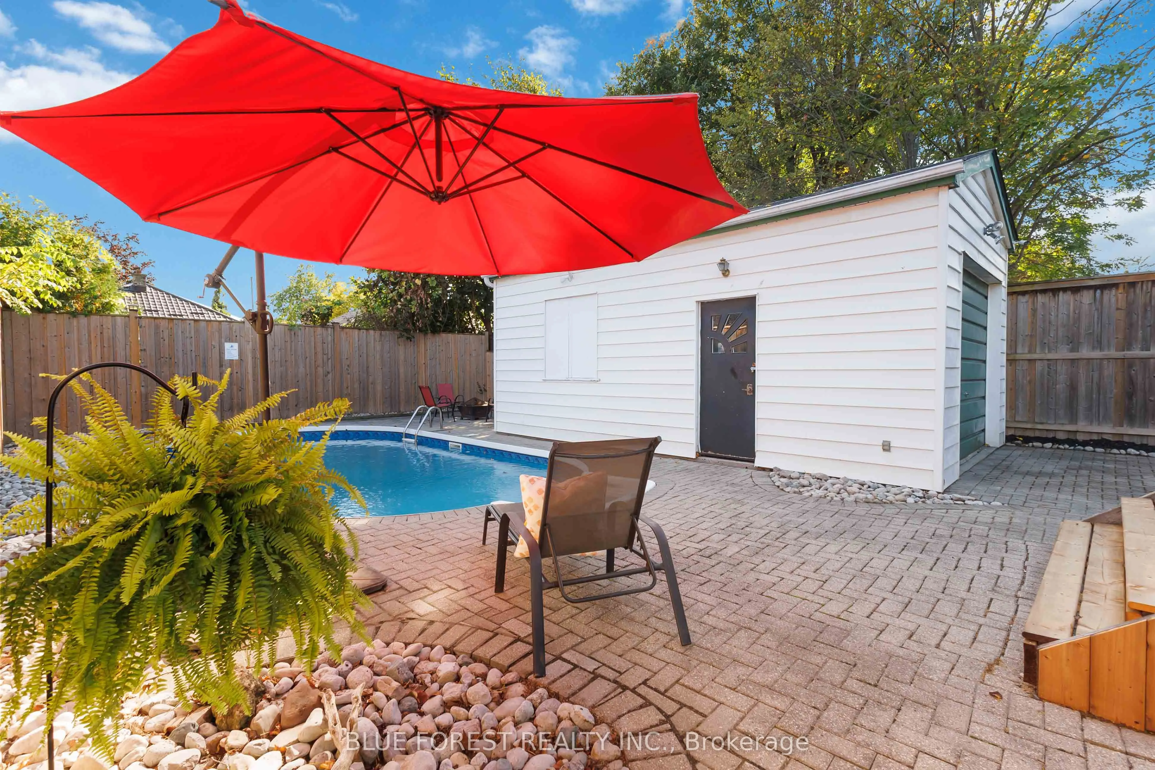 49 Raywood Avenue