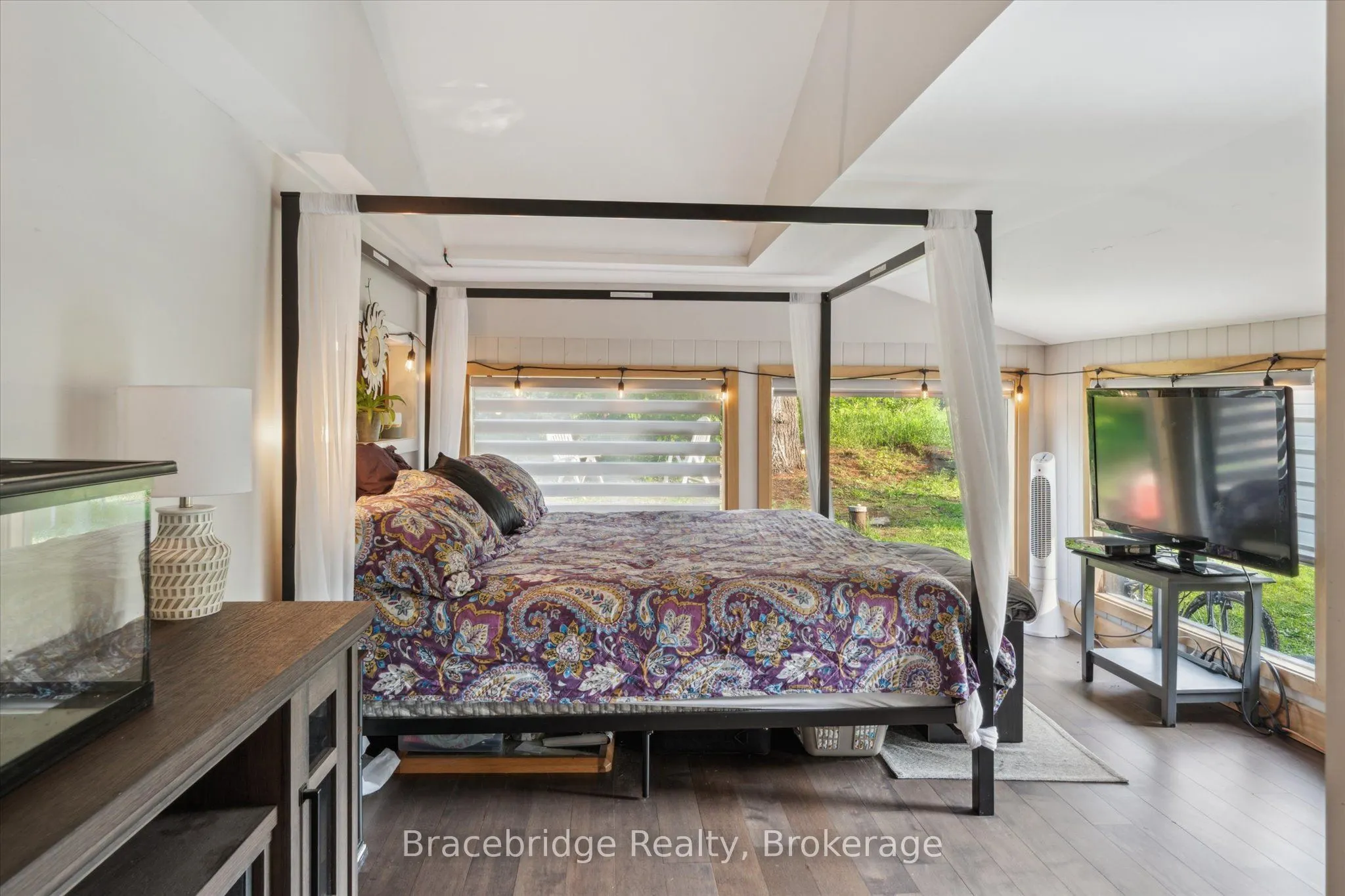 1151 Beatrice Twn Line