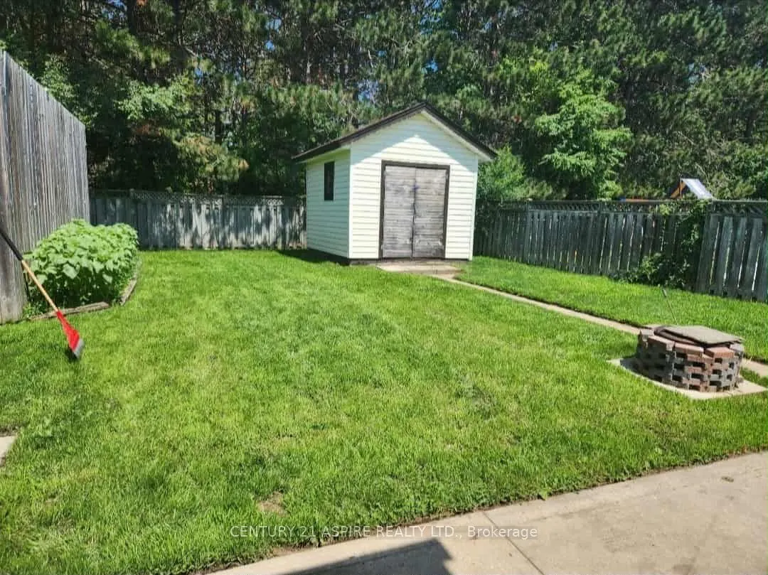 12 Dutch Drive