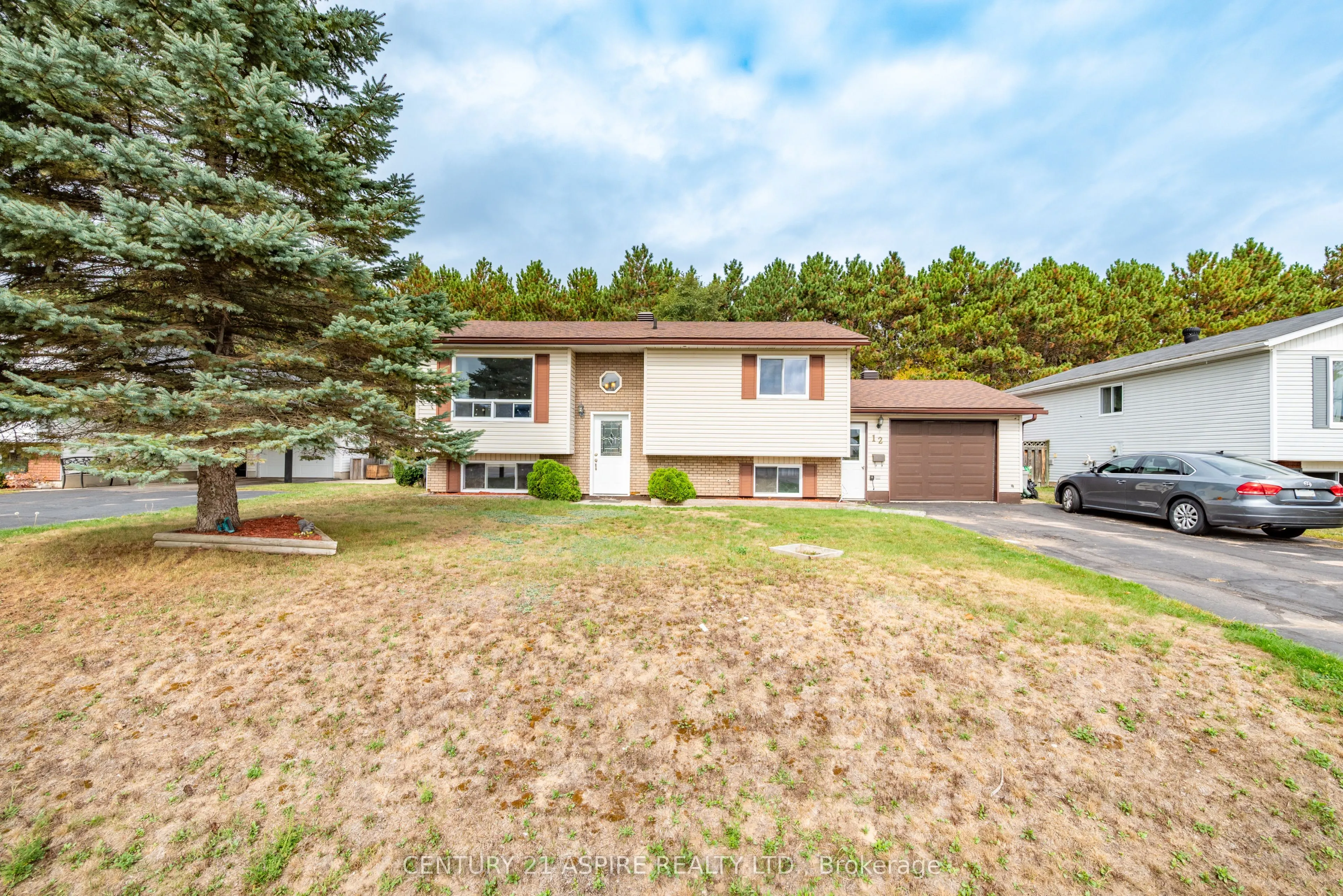 12 Dutch Drive