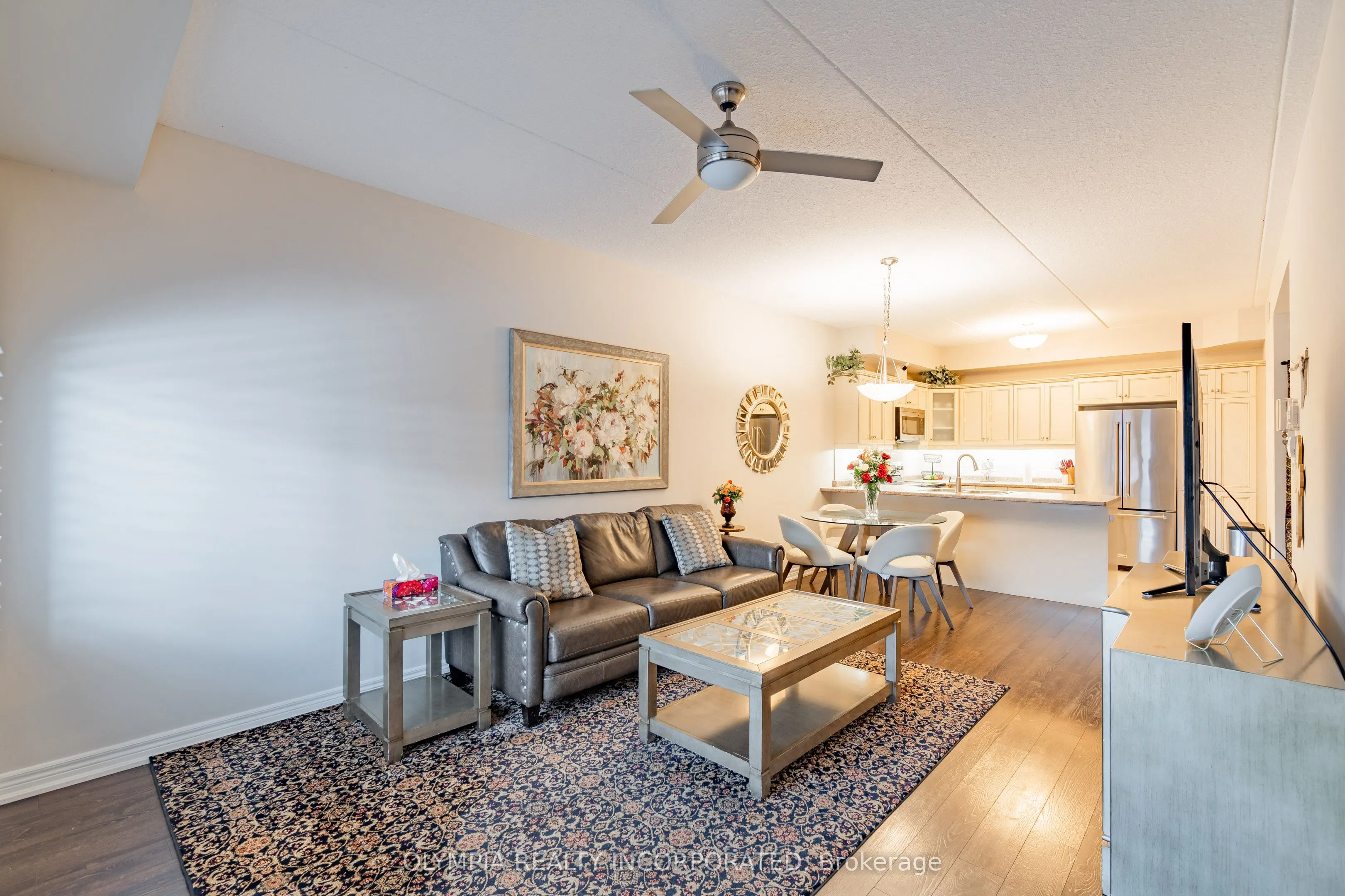 4464 Pettit Avenue, #117
