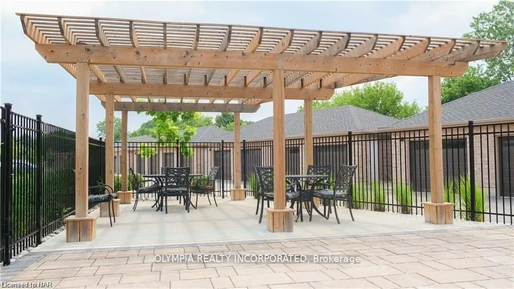 4464 Pettit Avenue, #117