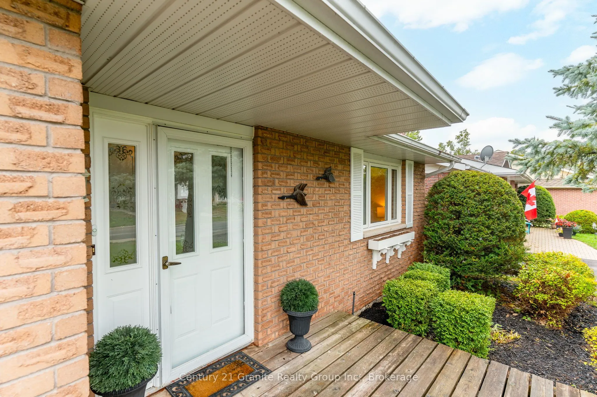 34 Cedartree Lane