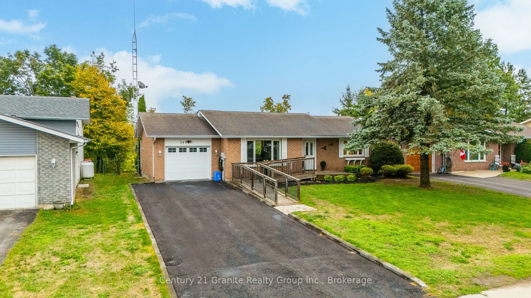 34 Cedartree Lane