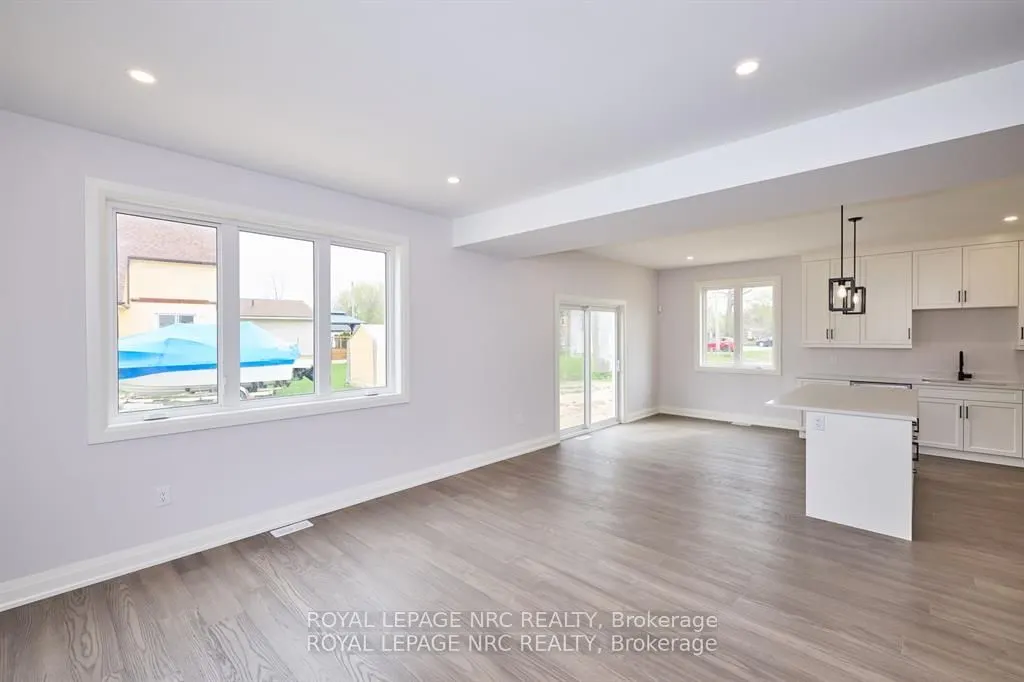 149 Hodgkins Avenue