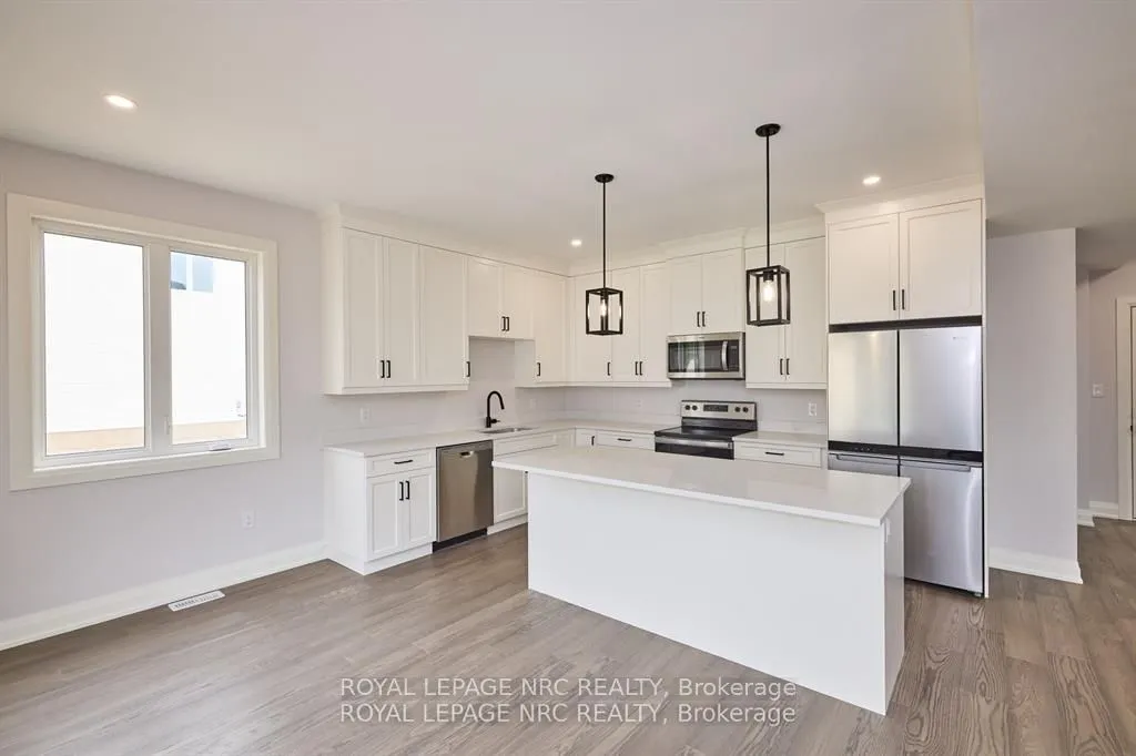 149 Hodgkins Avenue