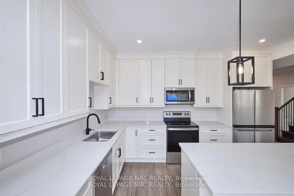 149 Hodgkins Avenue