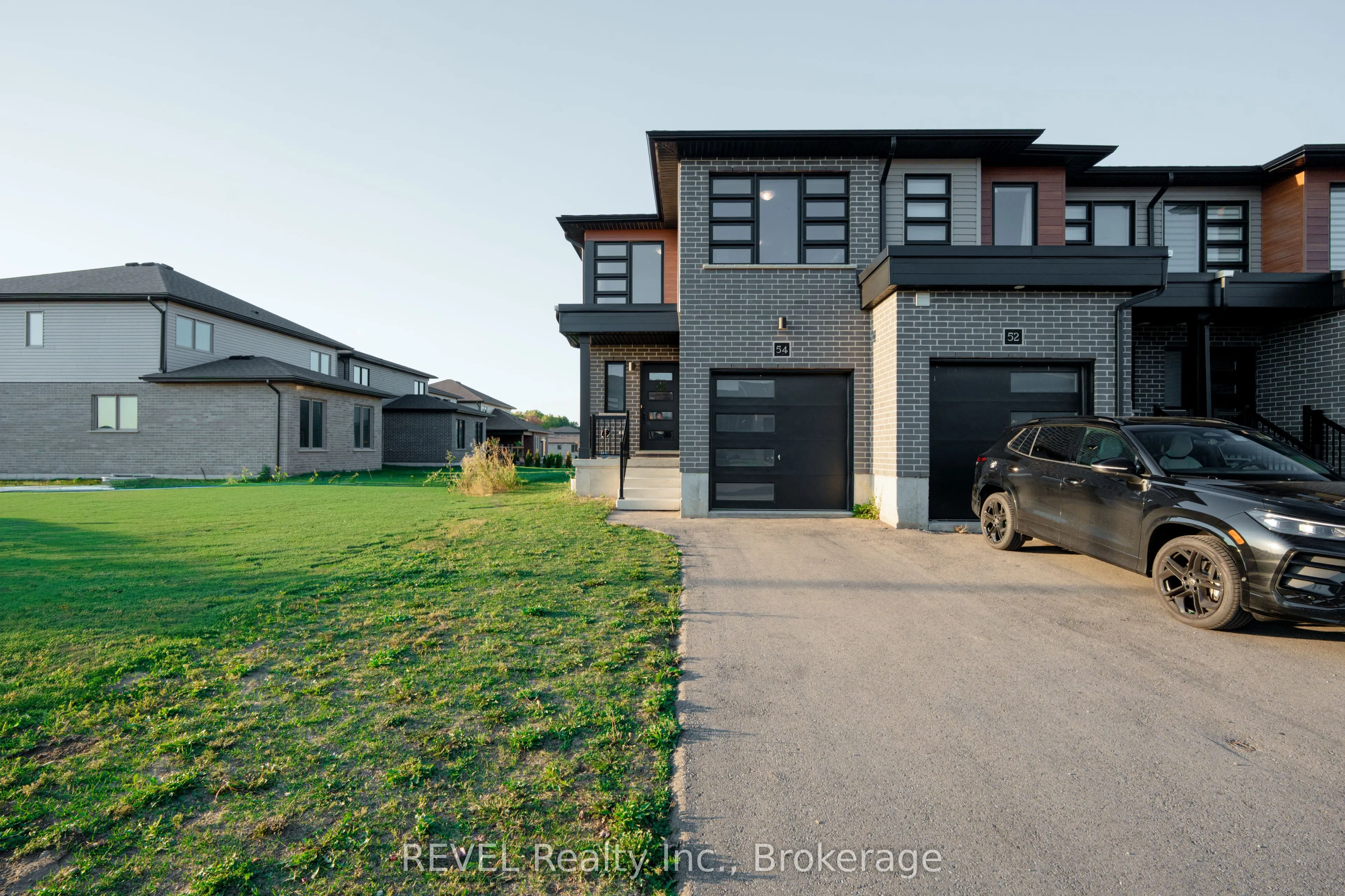 54 Wilkinson Avenue