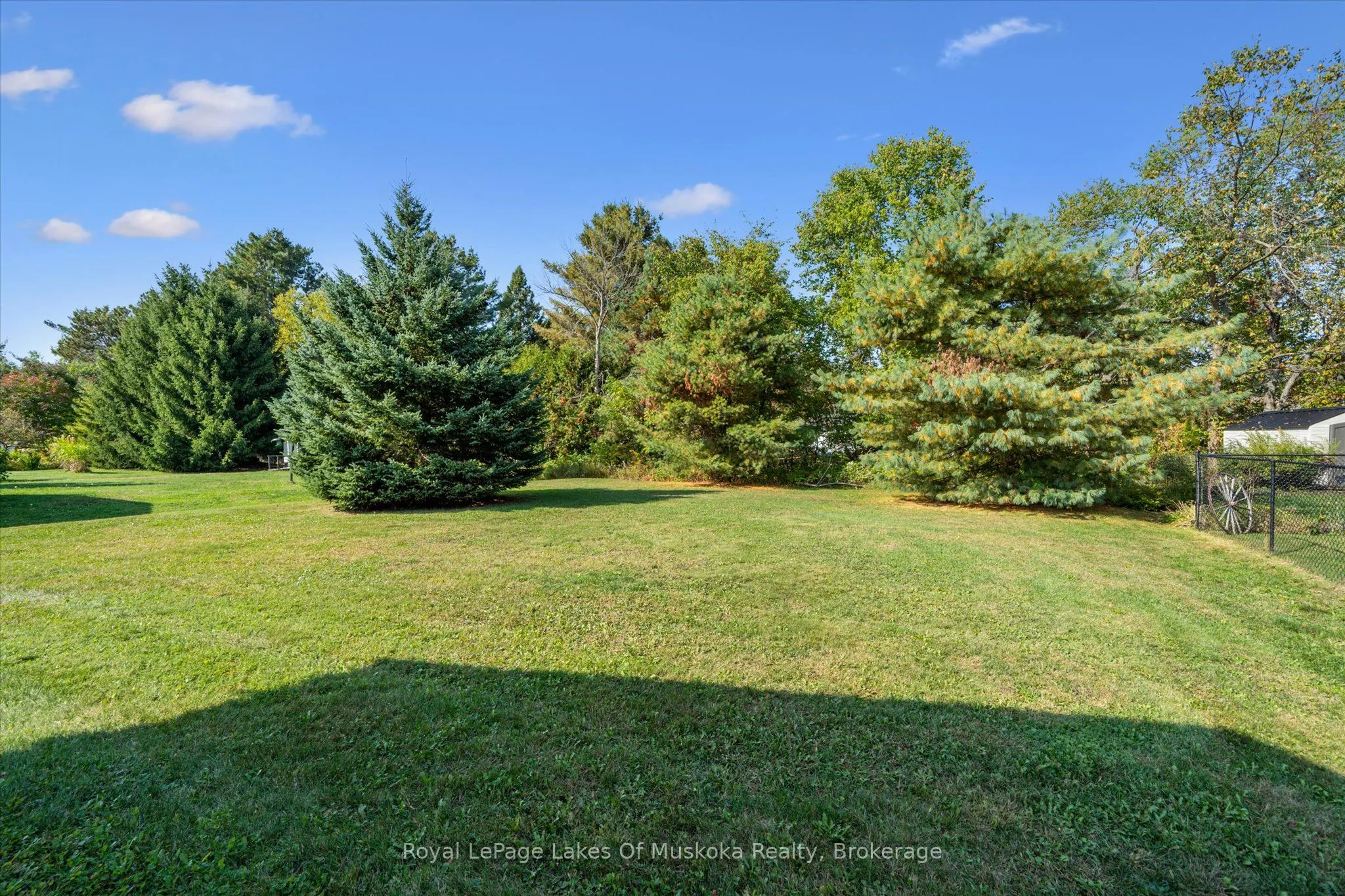 7 Inveraray Court