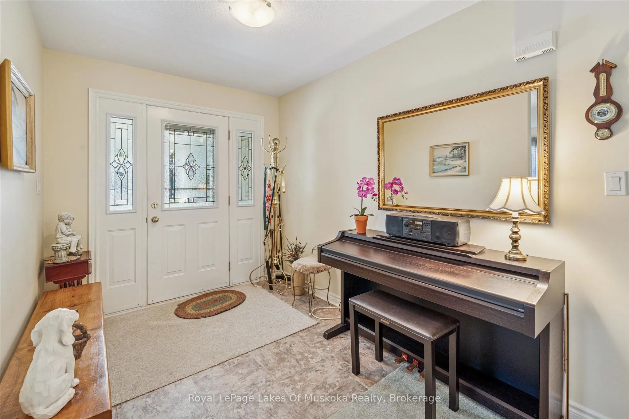 7 Inveraray Court