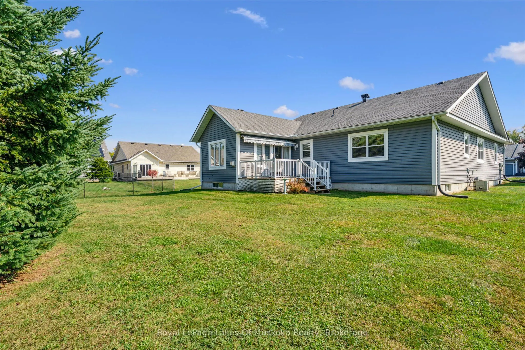 7 Inveraray Court
