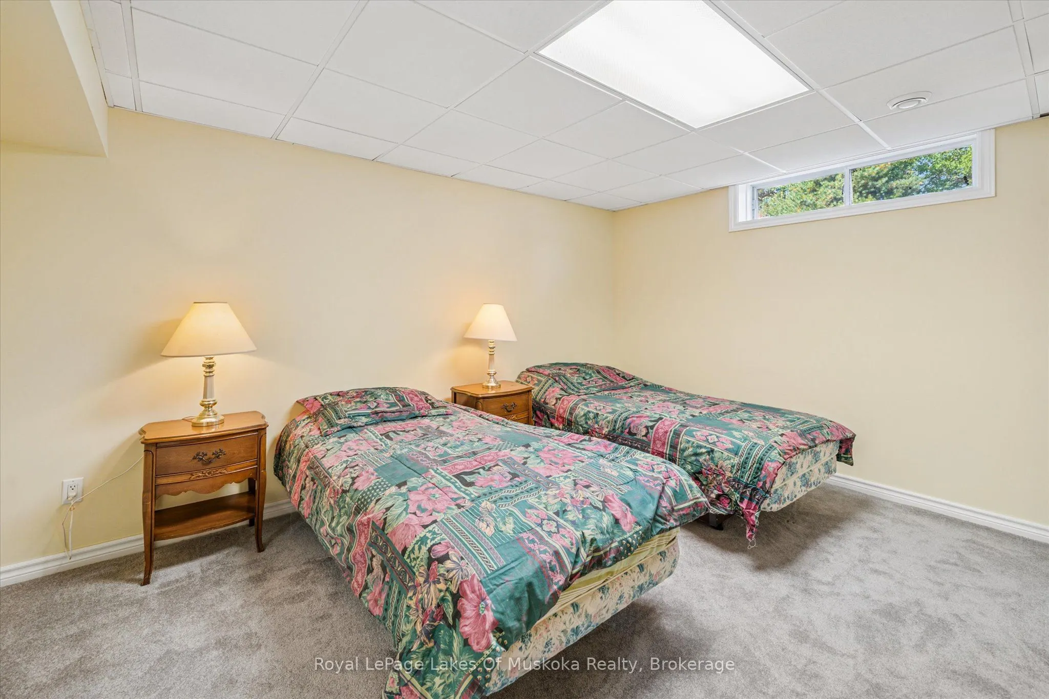 7 Inveraray Court