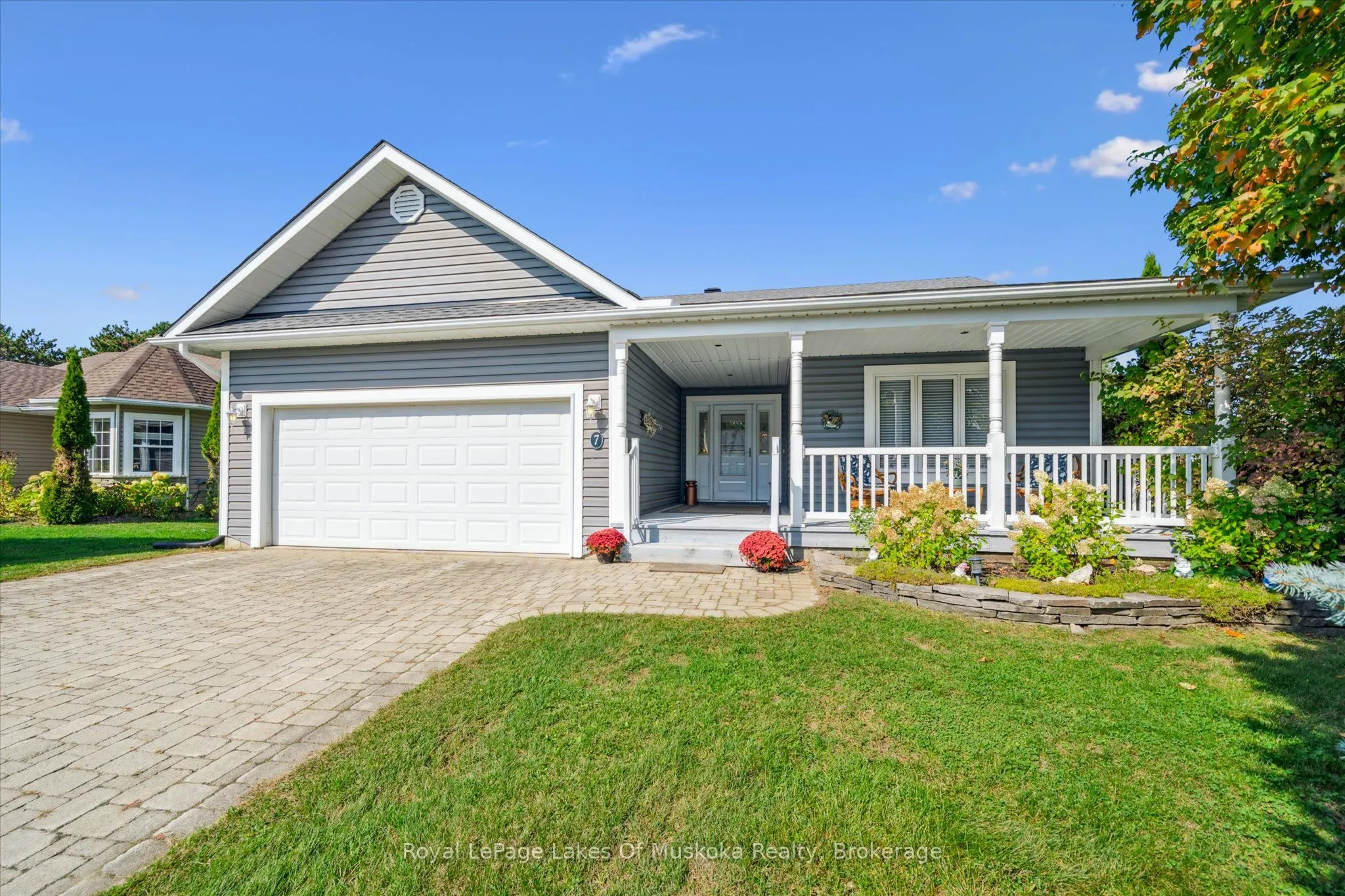 7 Inveraray Court