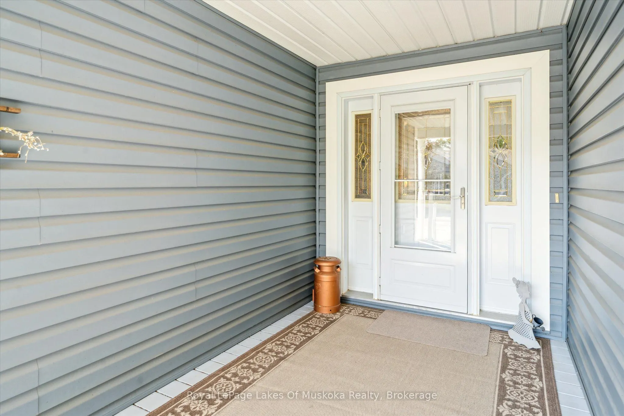 7 Inveraray Court