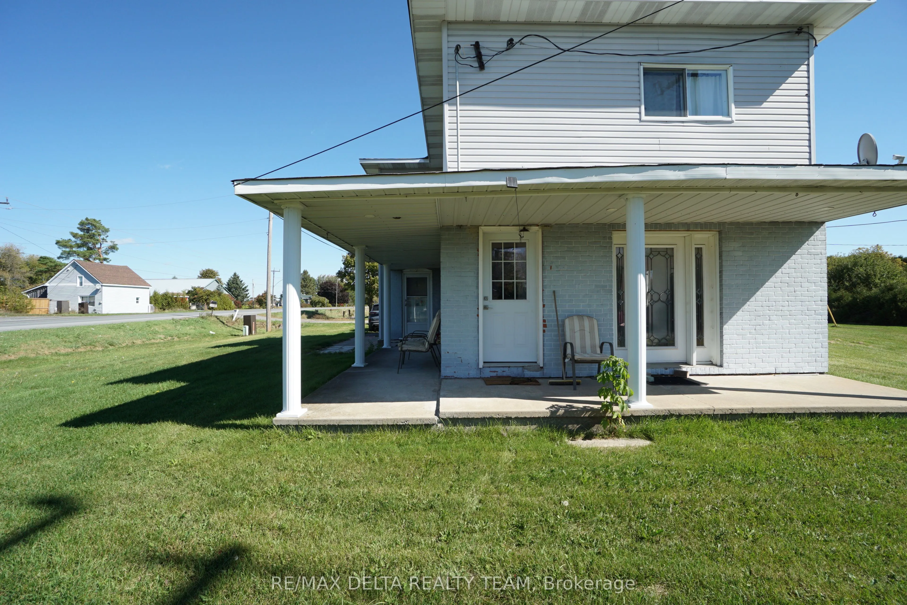 612 Russell Road, #Upper level