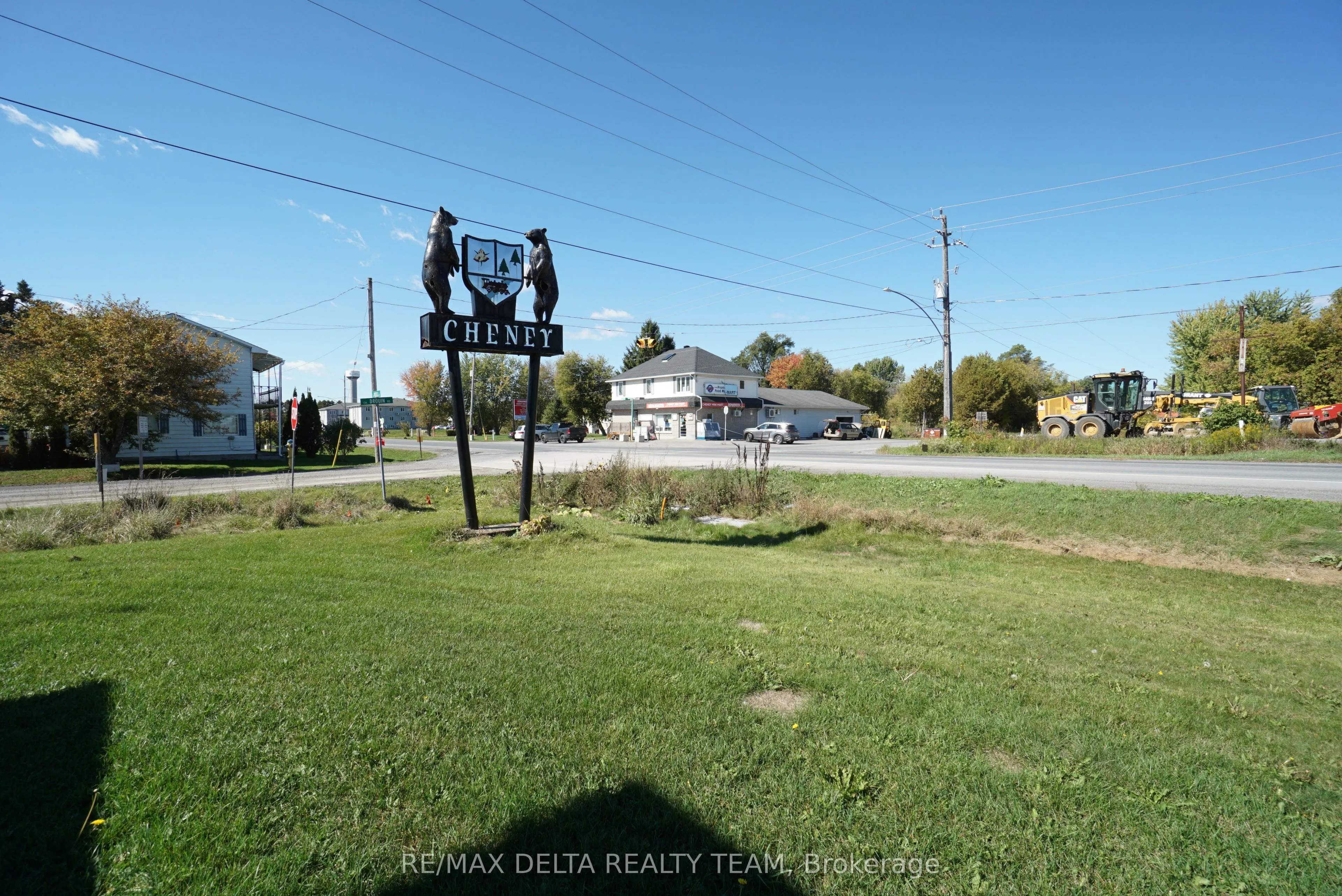 612 Russell Road, #Upper level