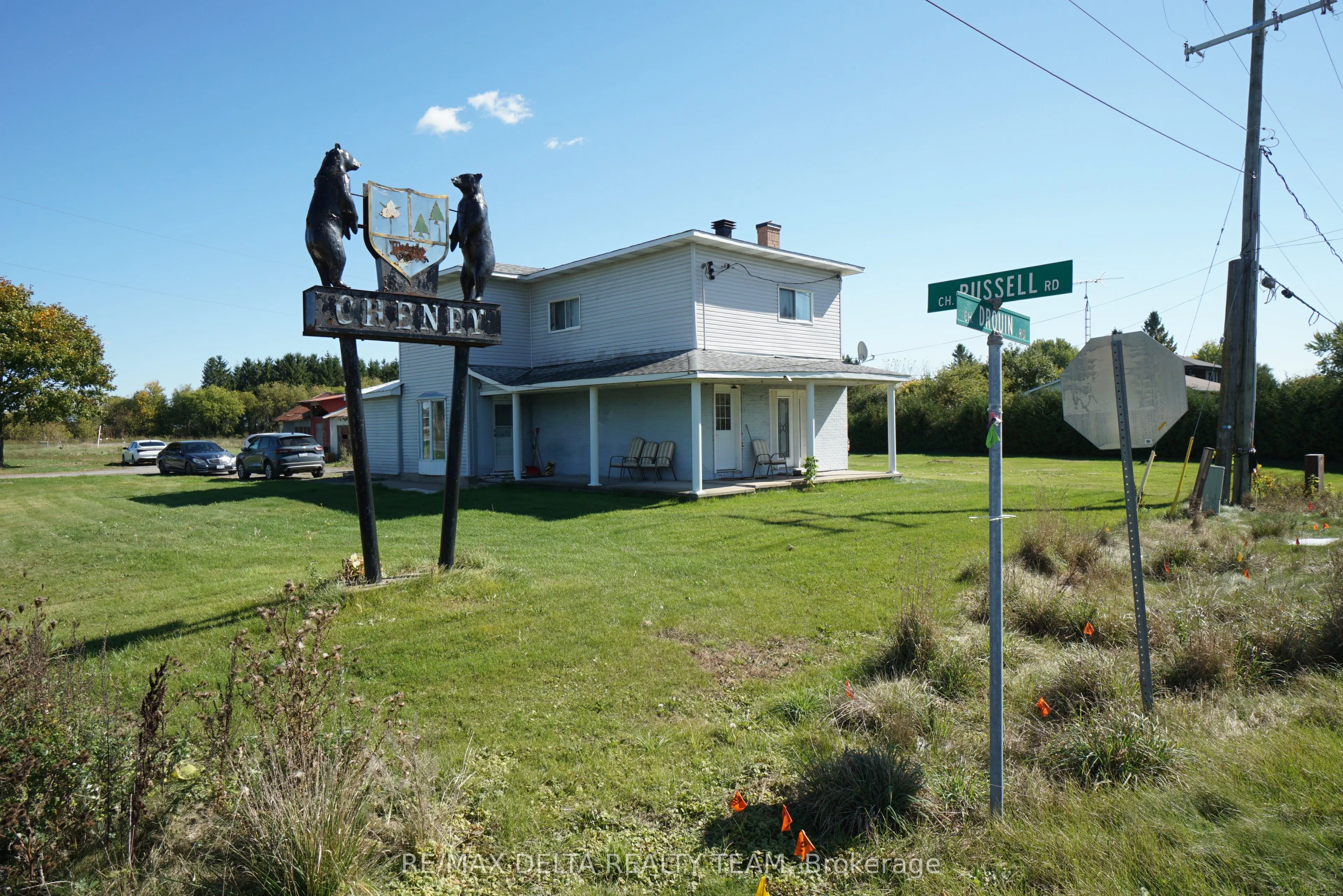 612 Russell Road, #Upper level