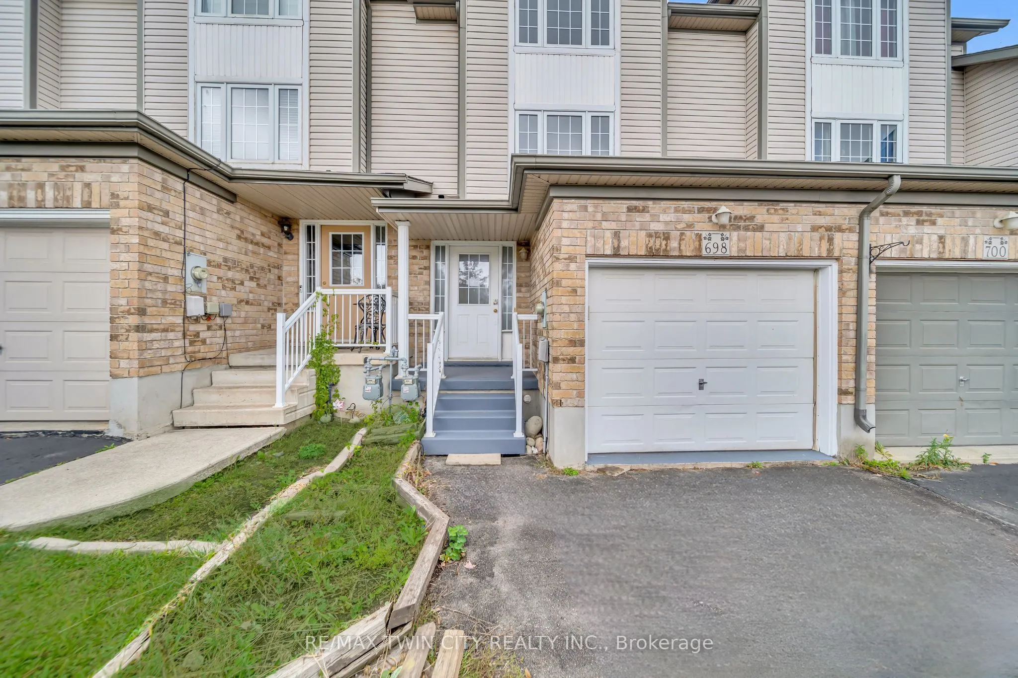698 Activa Avenue