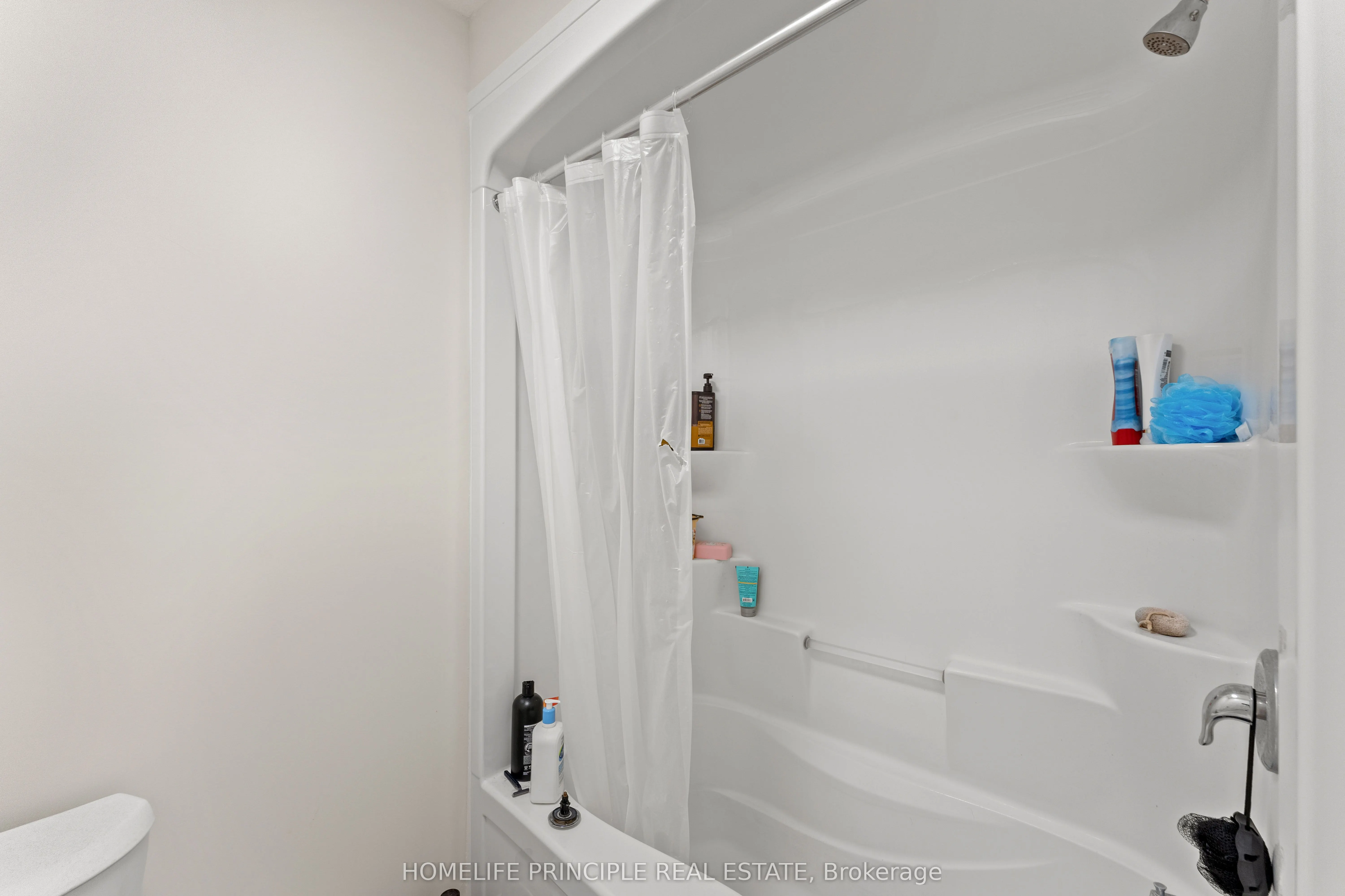 264 Blair Road, #8