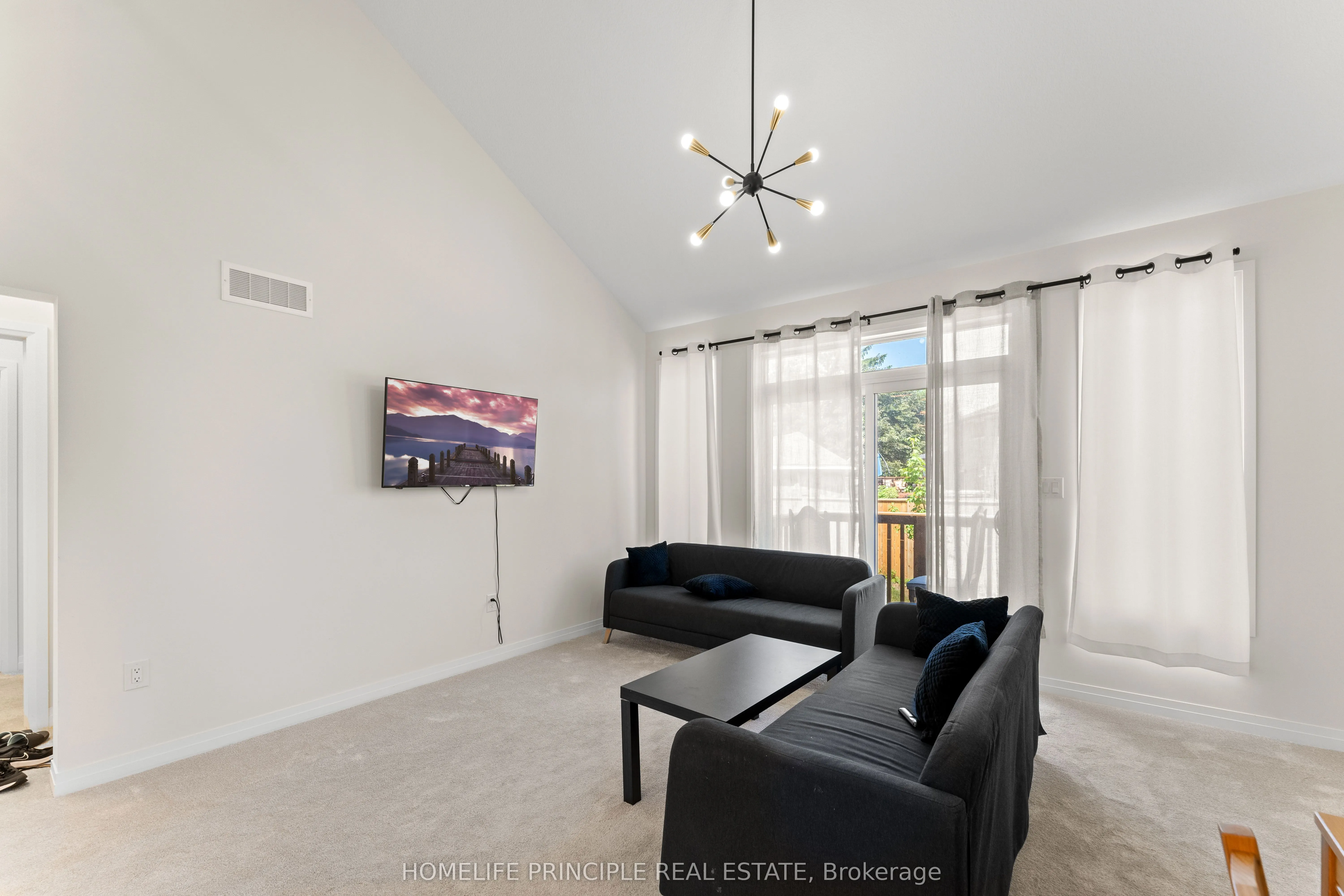 264 Blair Road, #8