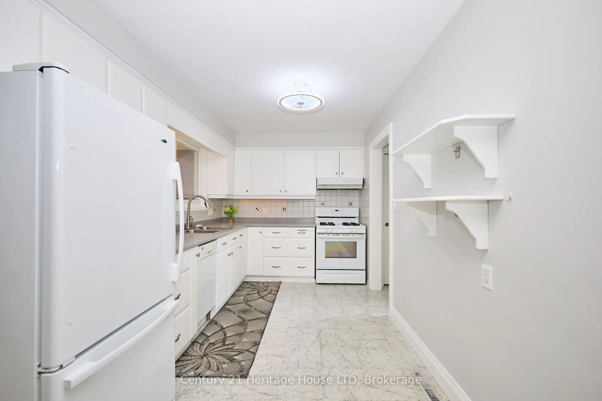 18 Princeway Drive
