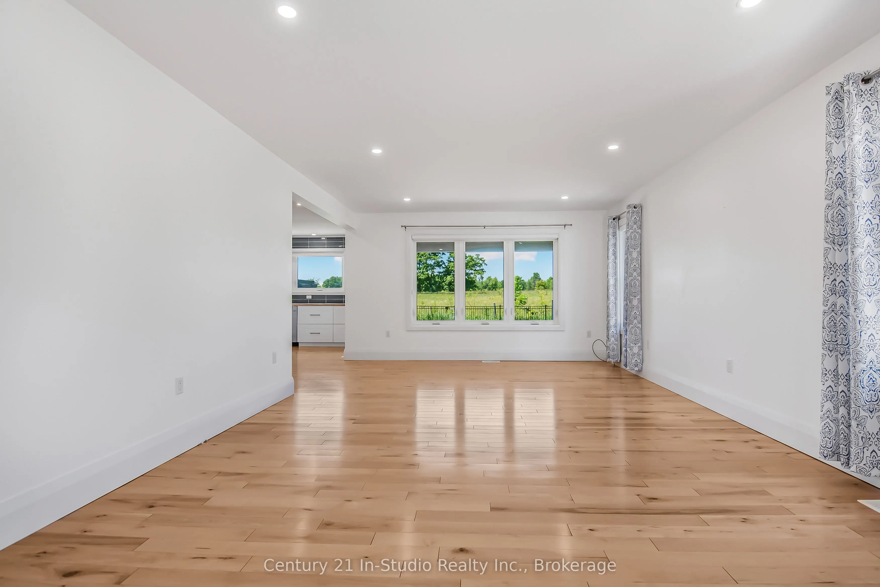 67 Everett Road