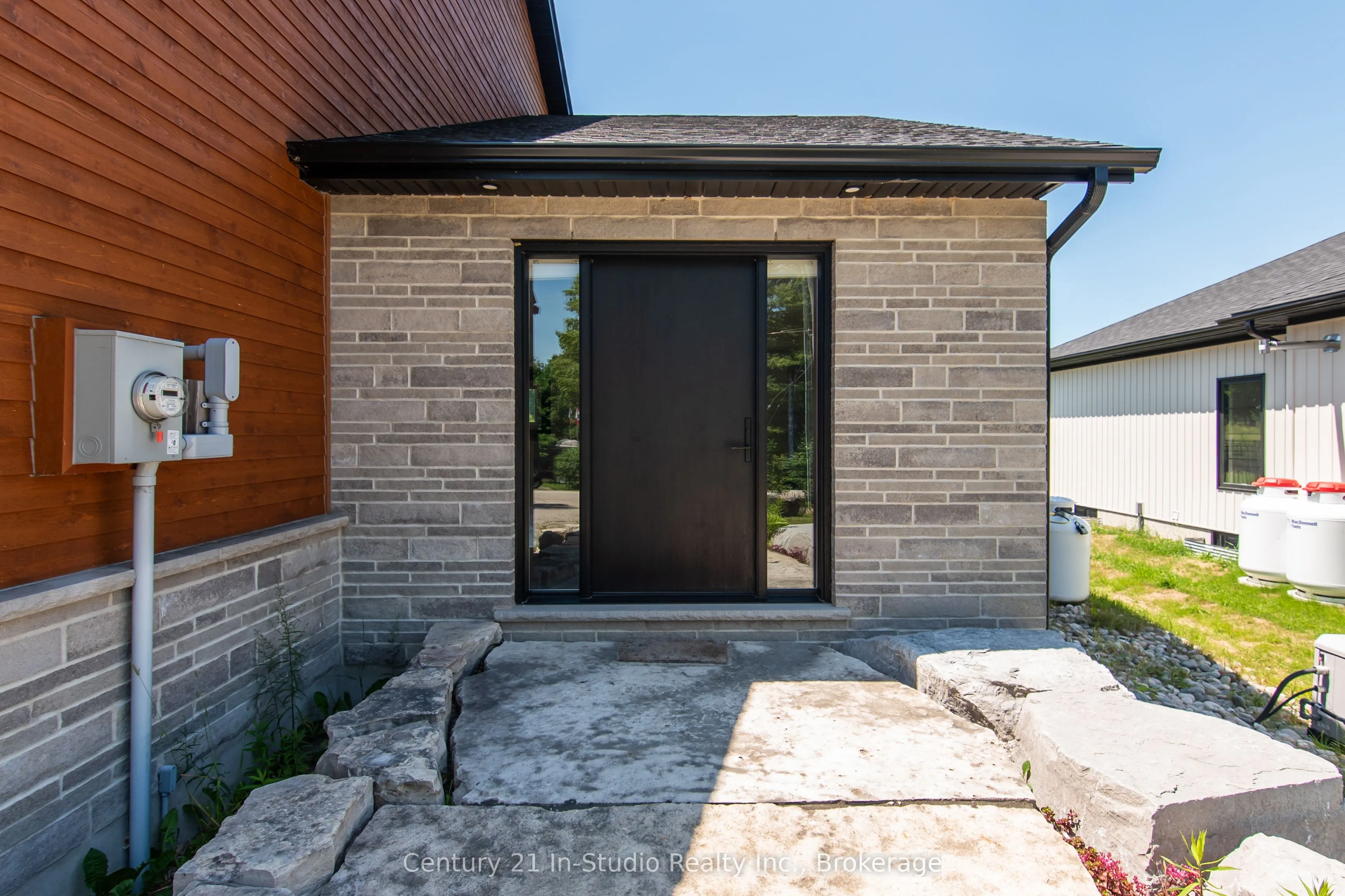 67 Everett Road