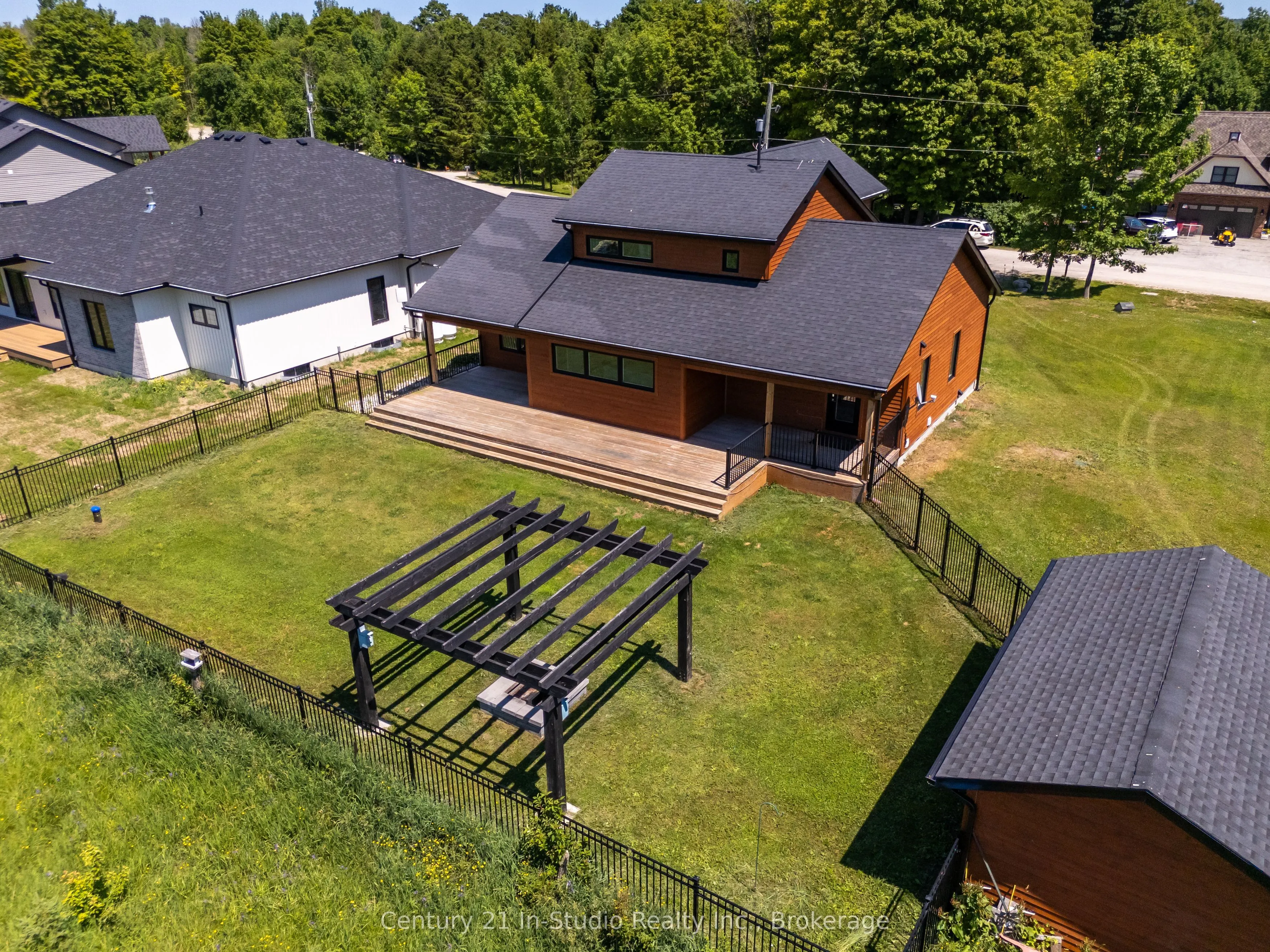 67 Everett Road
