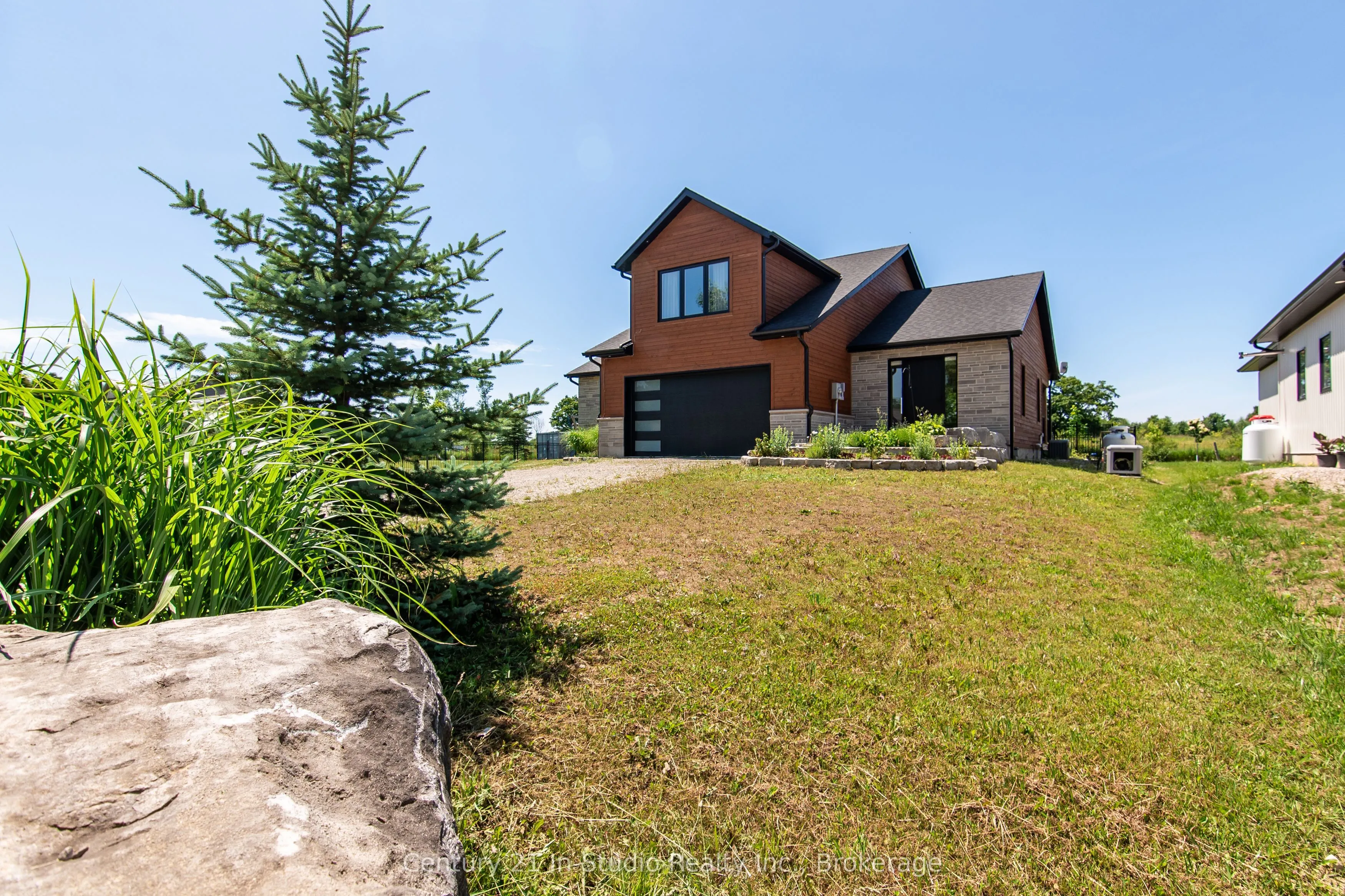 67 Everett Road