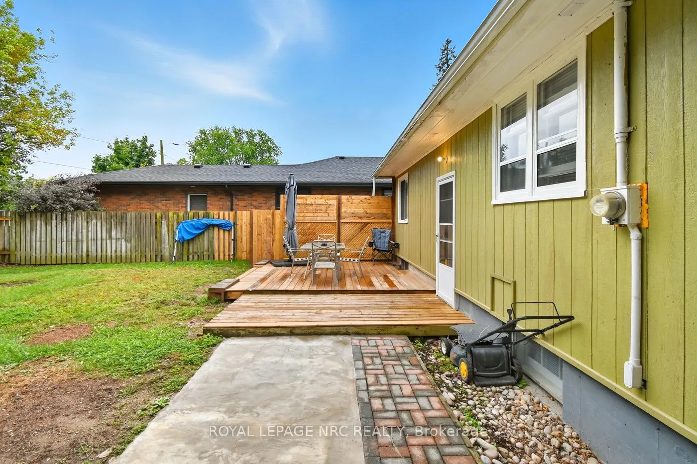 42 Linwood Drive