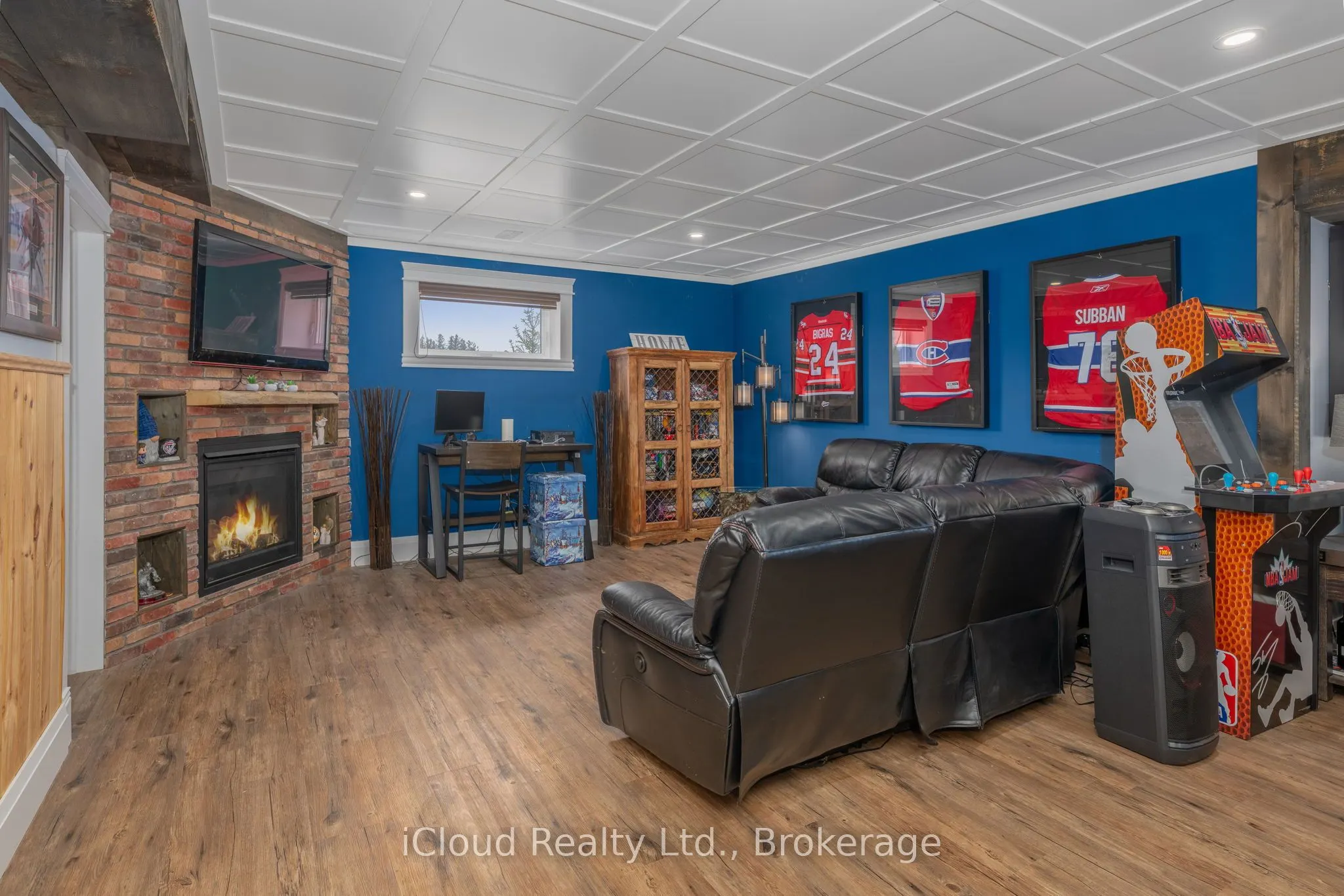 9449 Wellington 22 Road