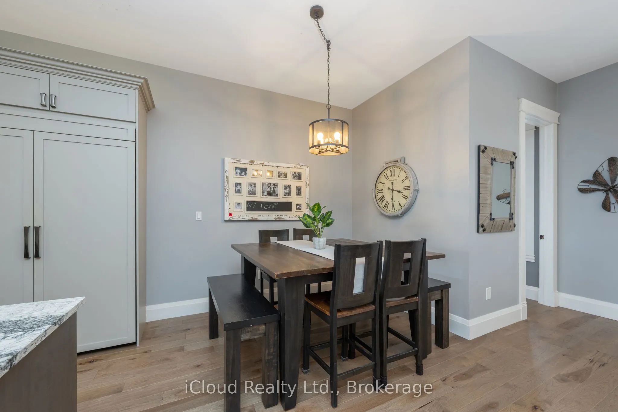 9449 Wellington 22 Road